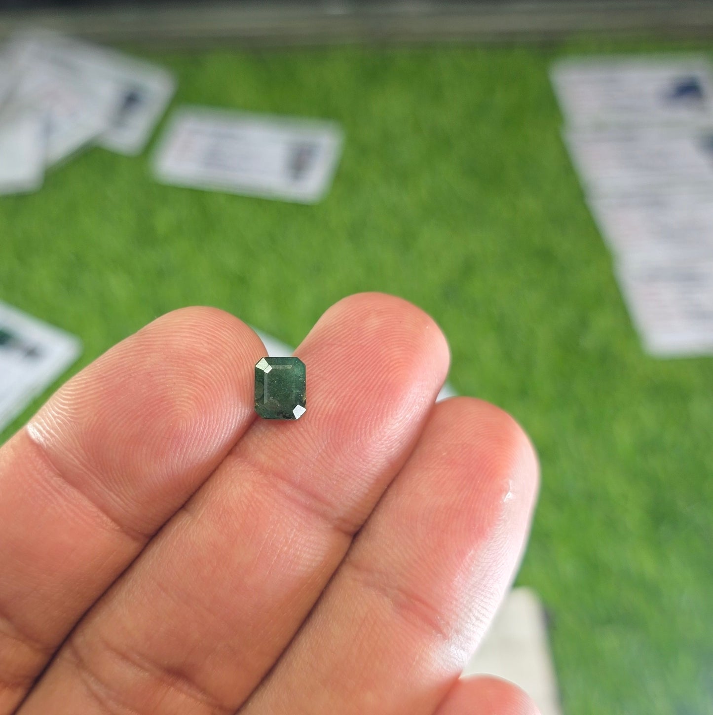 Natural Zambia Zamurd Stone With Lab Certificate