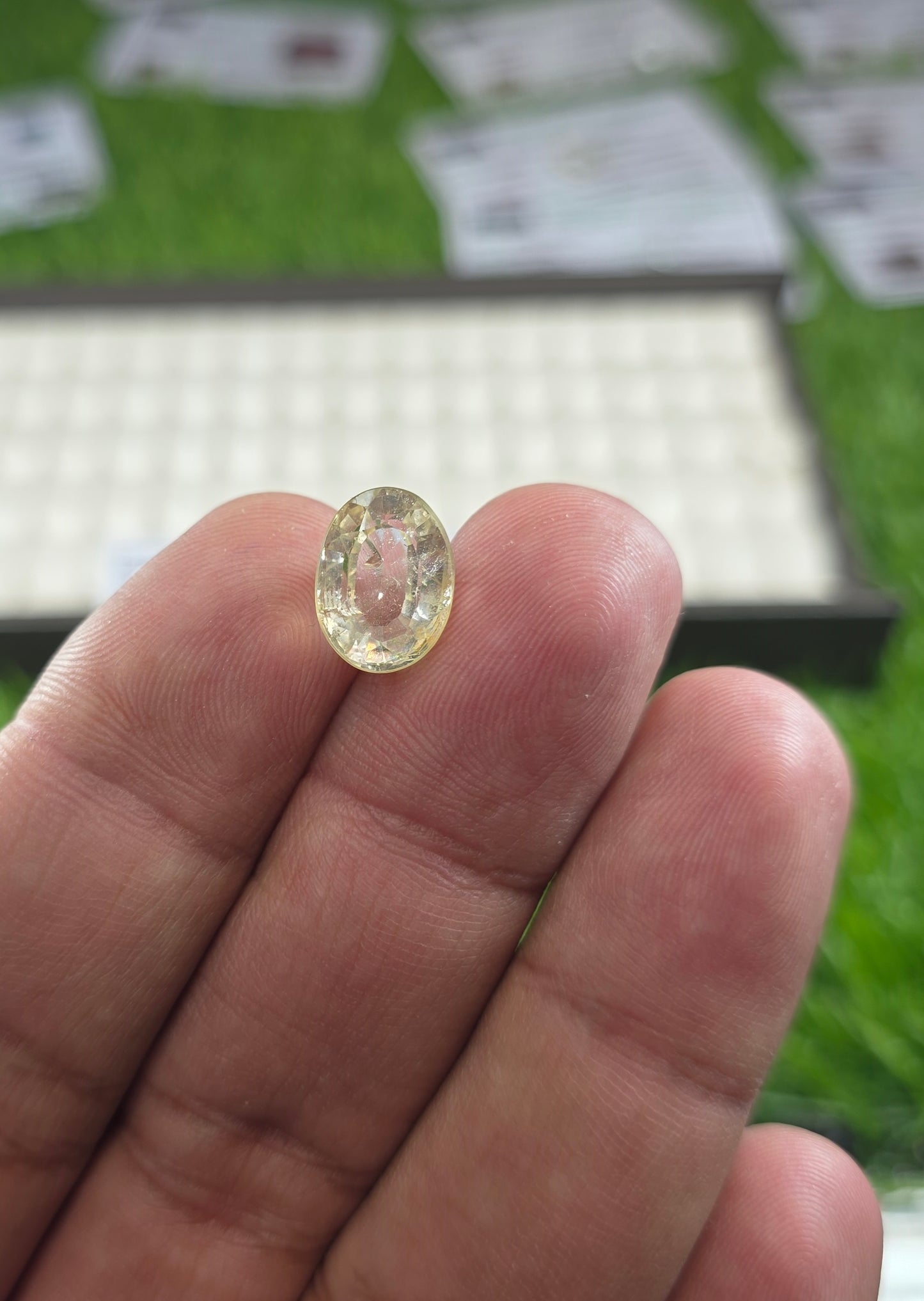 Natural White Pukhraj Stone With Lab Certificate
