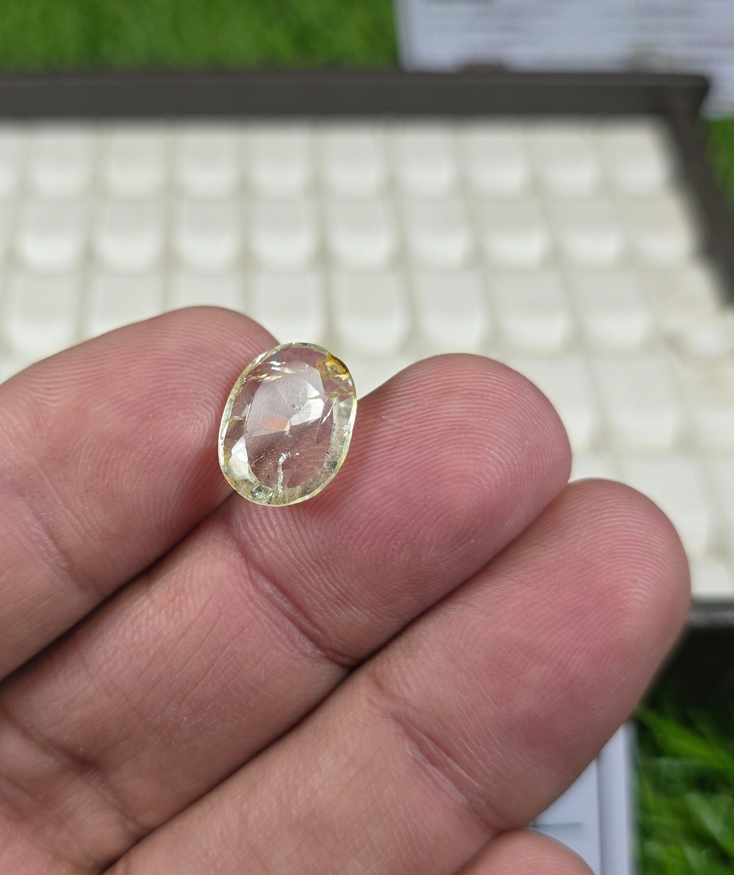 Natural White Pukhraj Stone With Lab Certificate