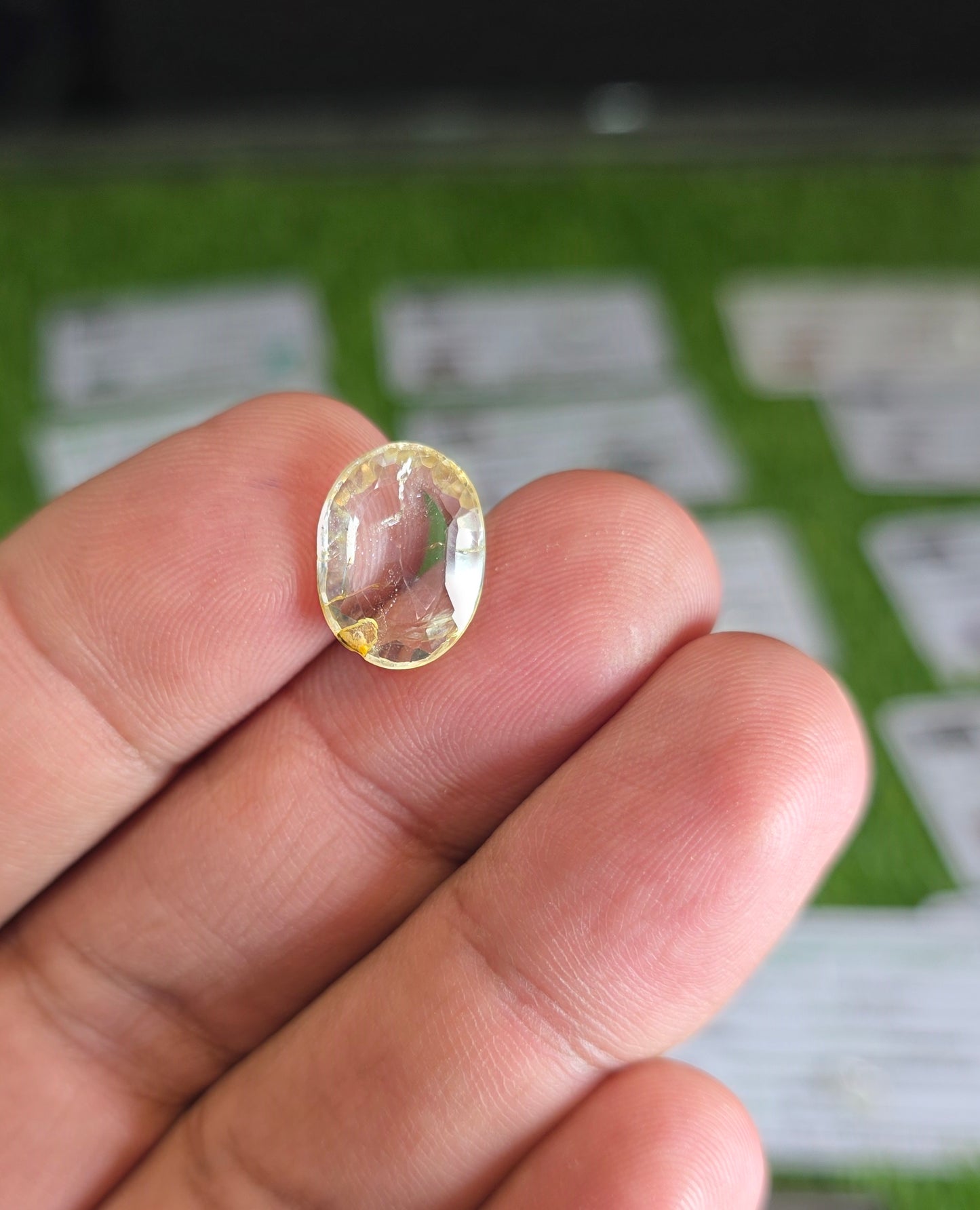 Natural White Pukhraj Stone With Lab Certificate