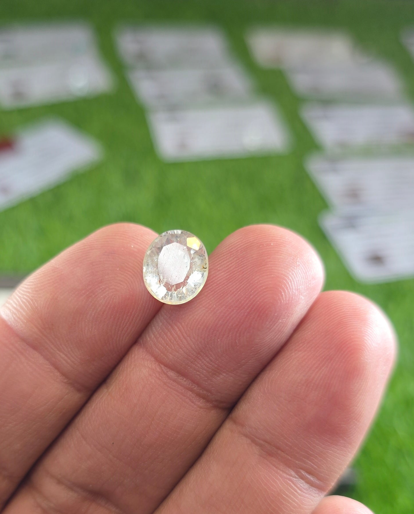 Natural White Pukhraj Stone With Lab Certificate