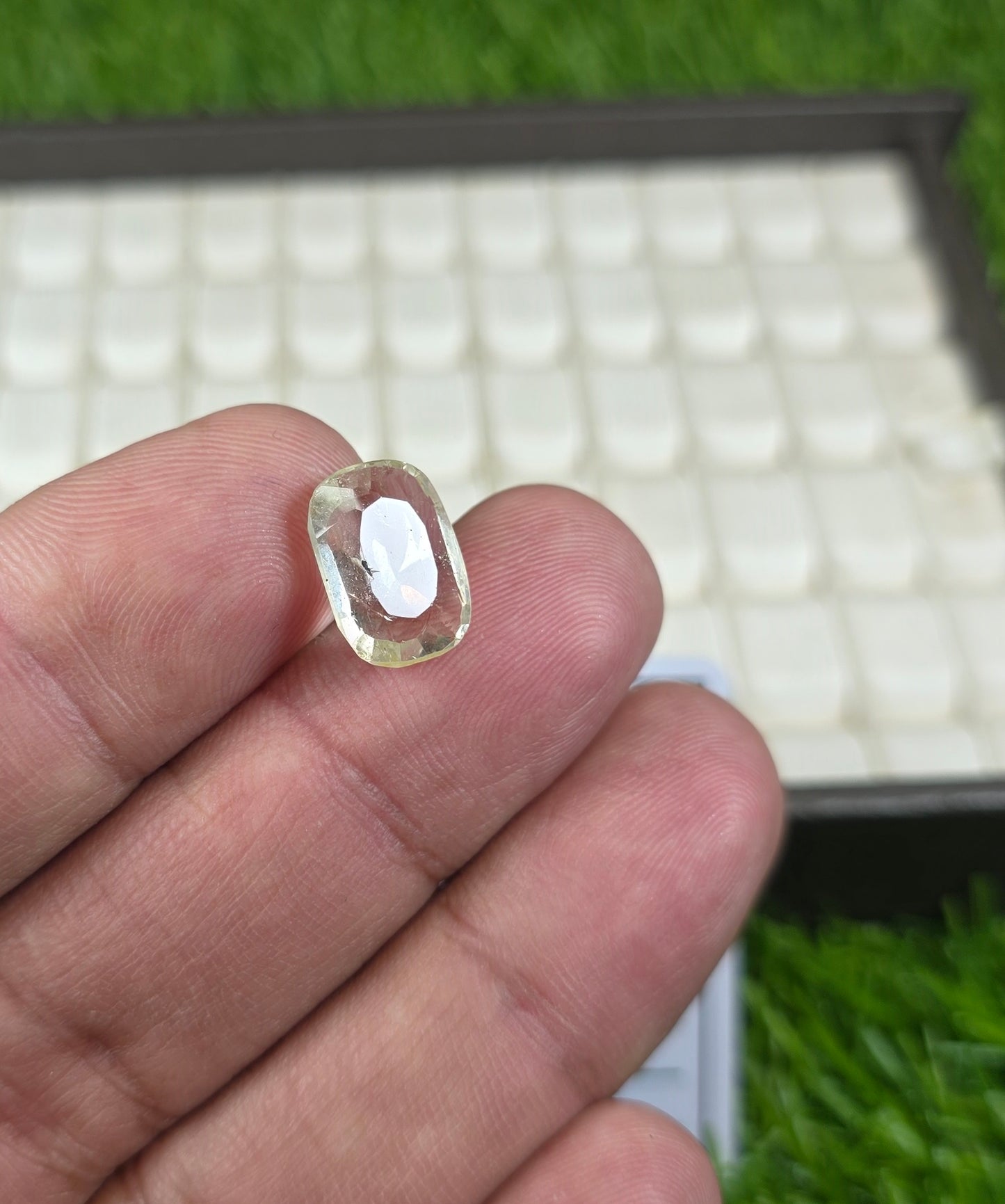 Natural White Pukhraj Stone With Lab Certificate