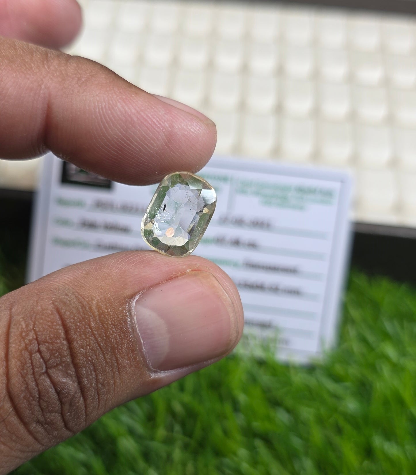 Natural White Pukhraj Stone With Lab Certificate