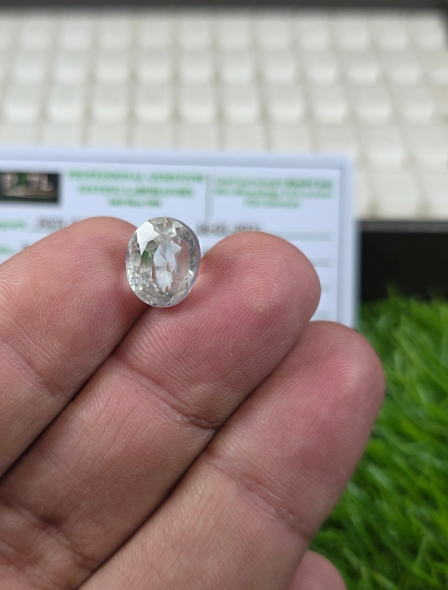 Natural White Pukhraj Stone With Lab Certificate