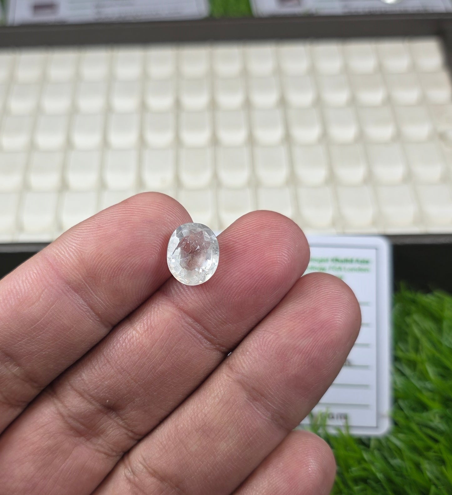 Natural White Pukhraj Stone With Lab Certificate