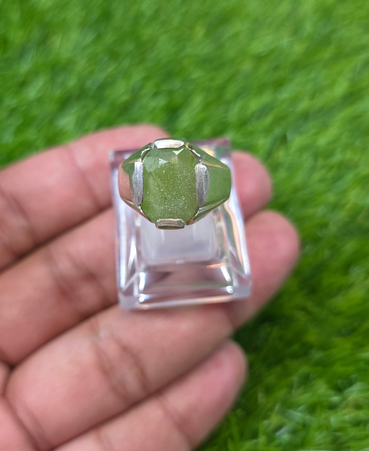 Premium Quality Peridot Ring