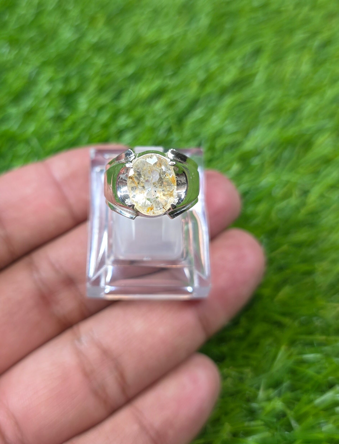 Premium Quality Ceylon Topaz Ring