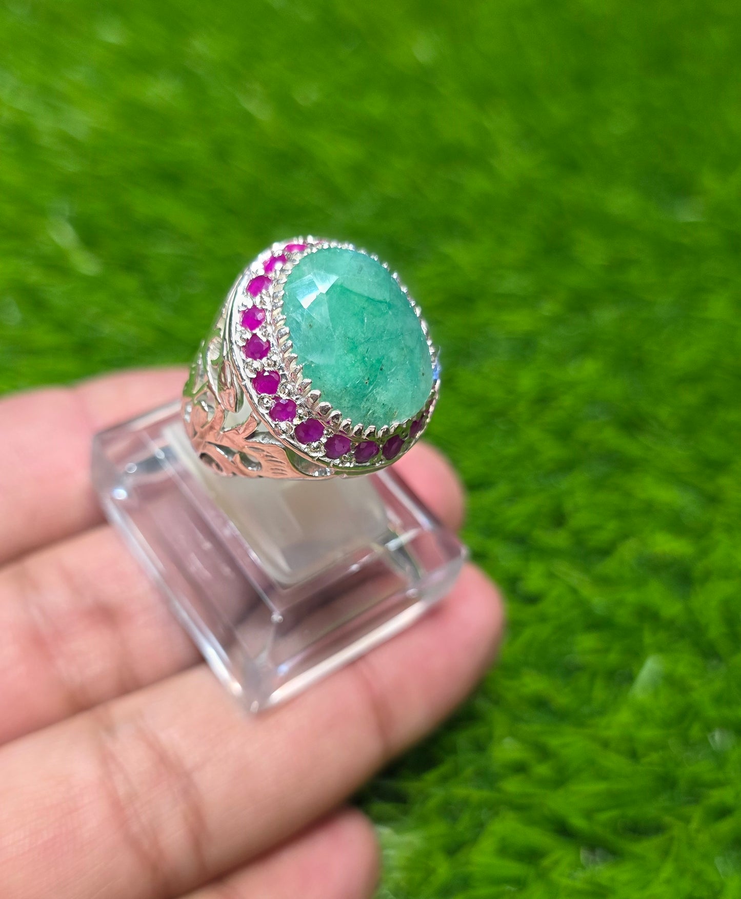 Premium Quality Zamurd Ring