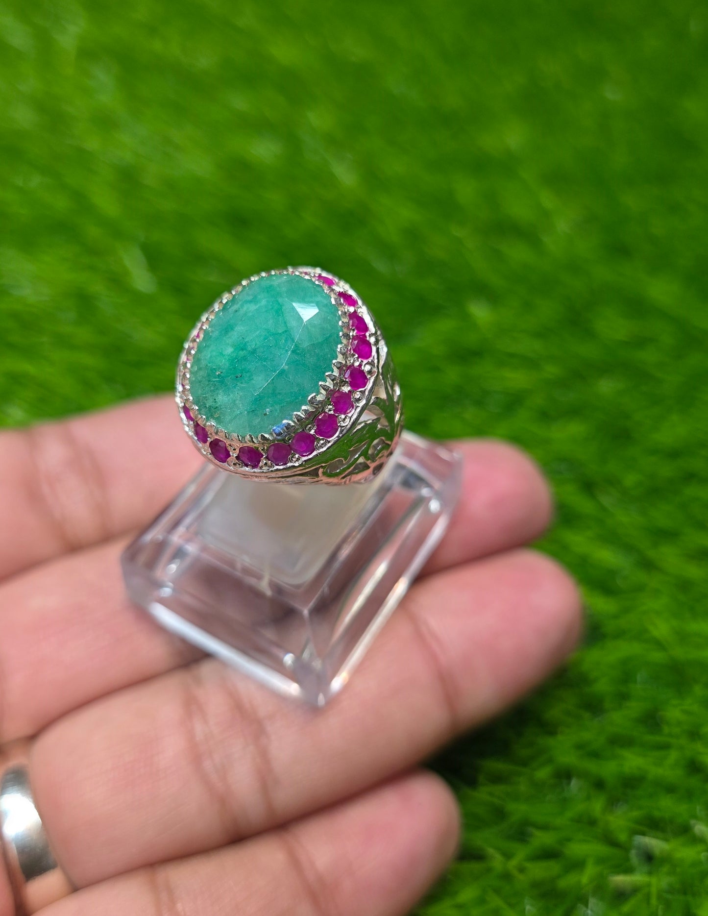Premium Quality Zamurd Ring