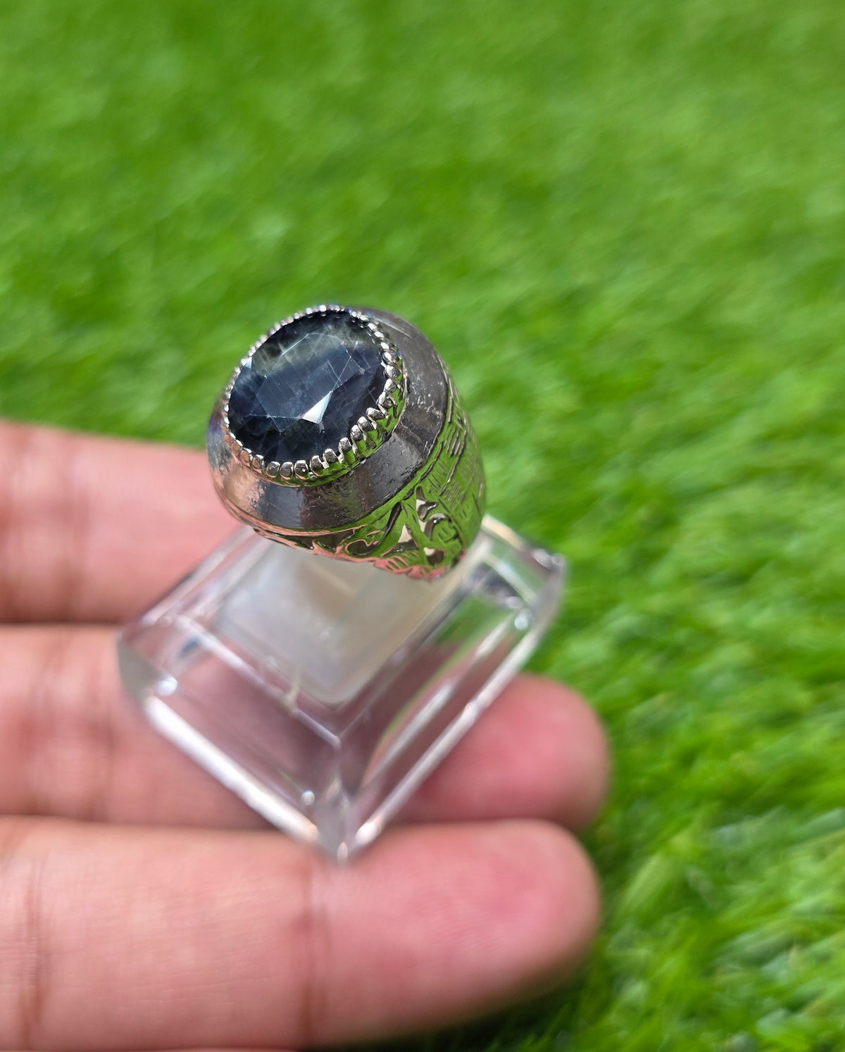 Premium Quality Kasmiri Neelam Ring