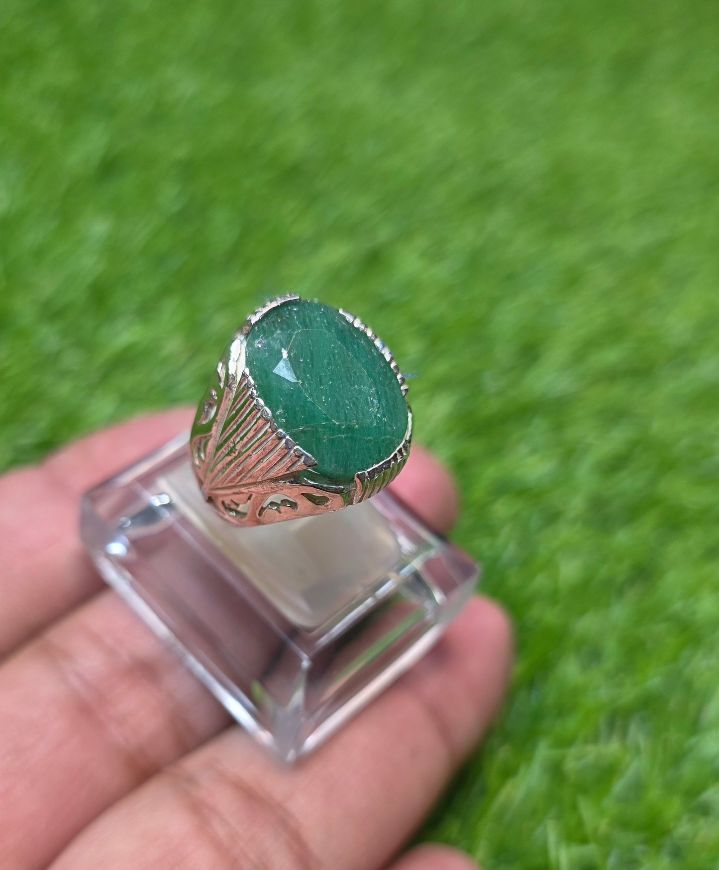 Premium Quality Zamurd Ring
