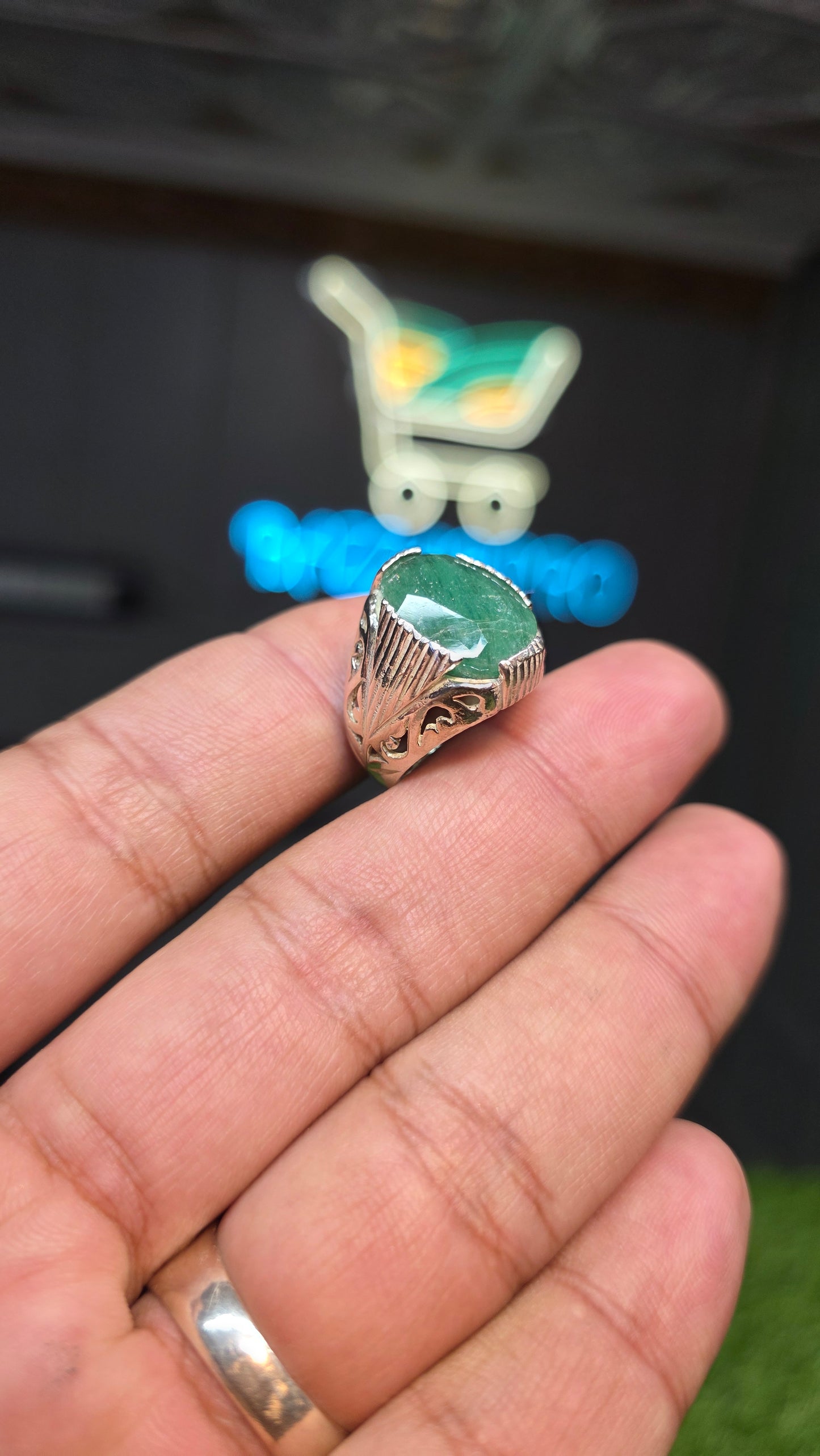 Premium Quality Zamurd Ring