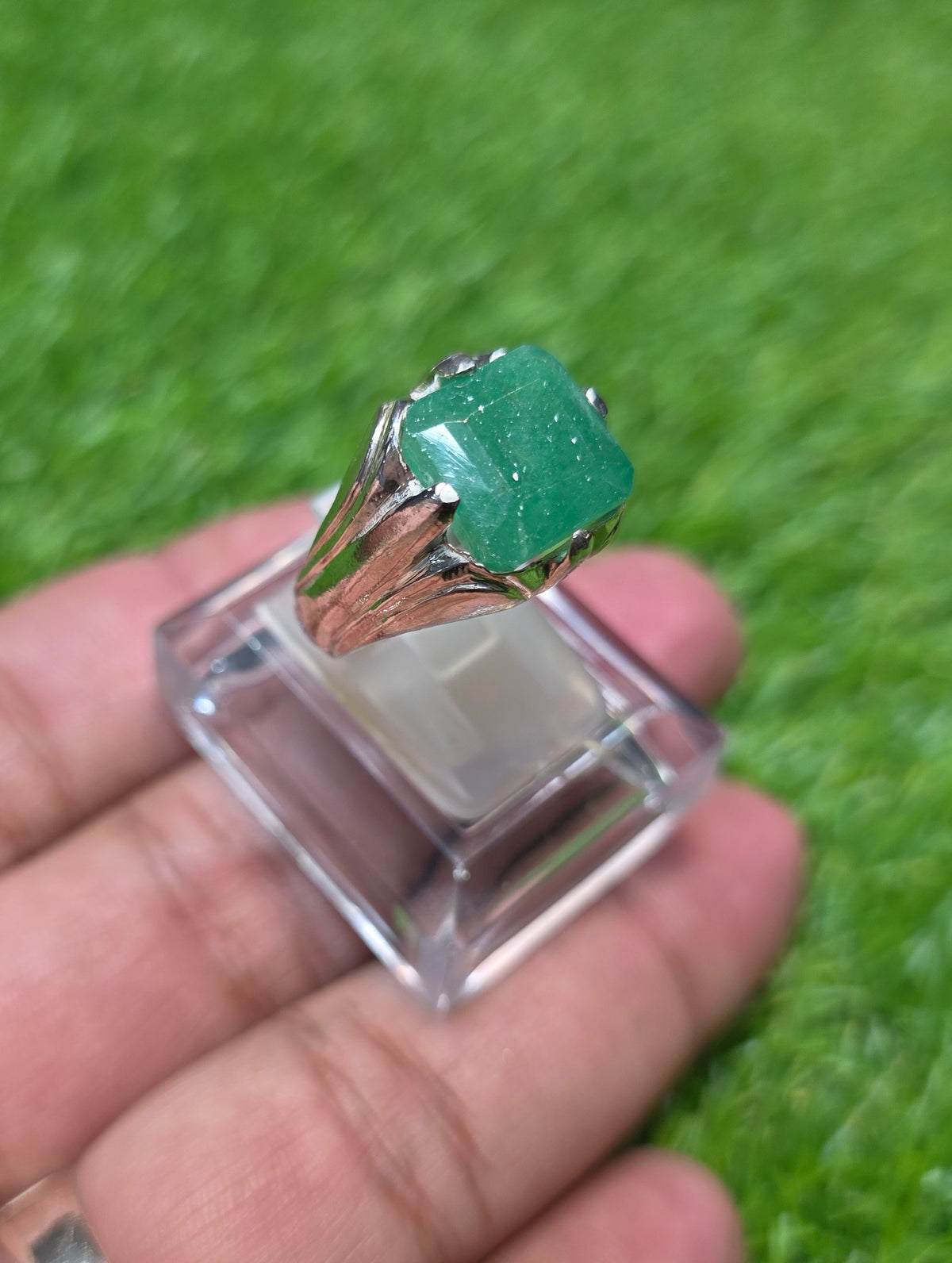 Premium Quality Zamurd Ring