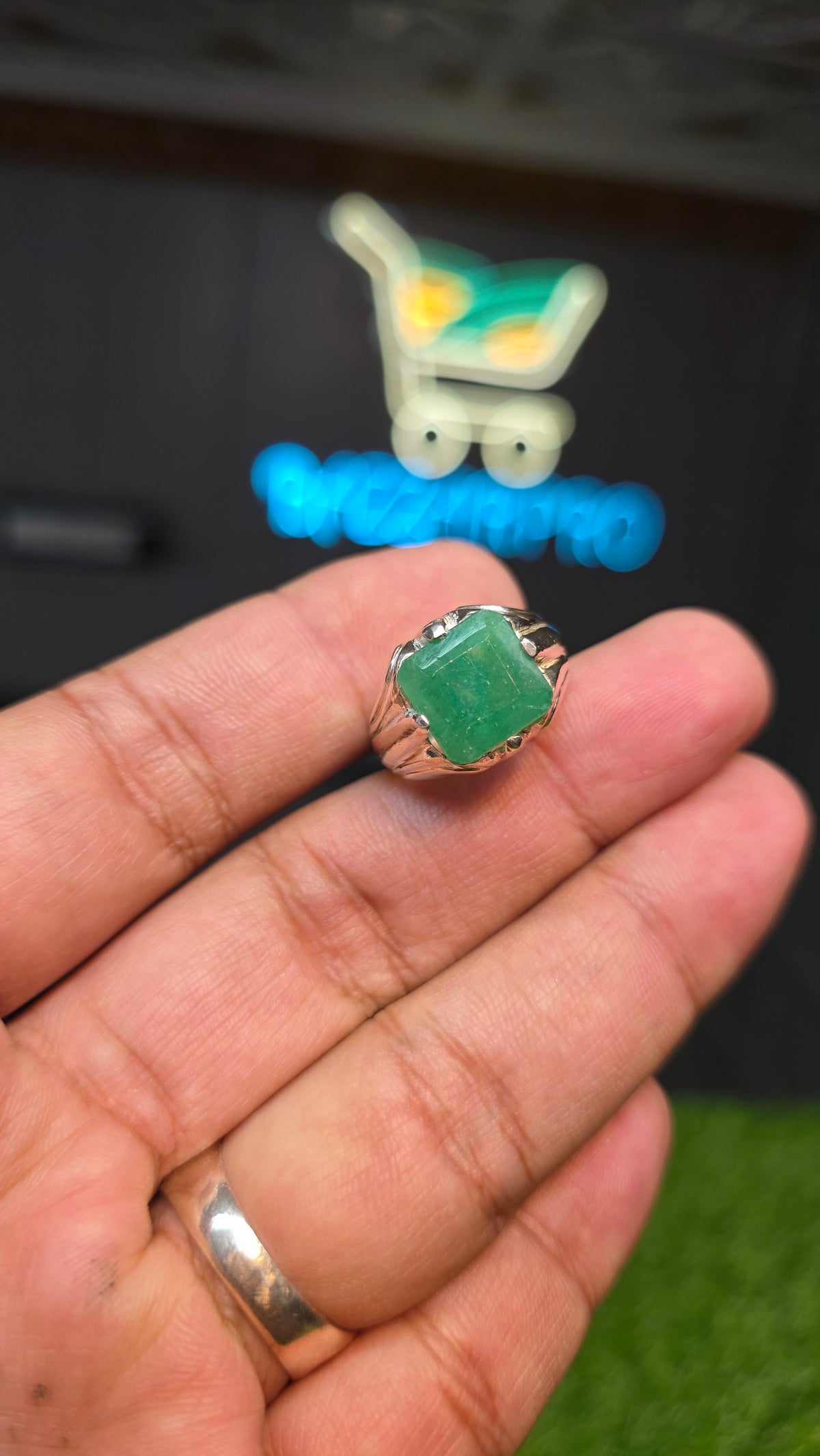 Premium Quality Zamurd Ring