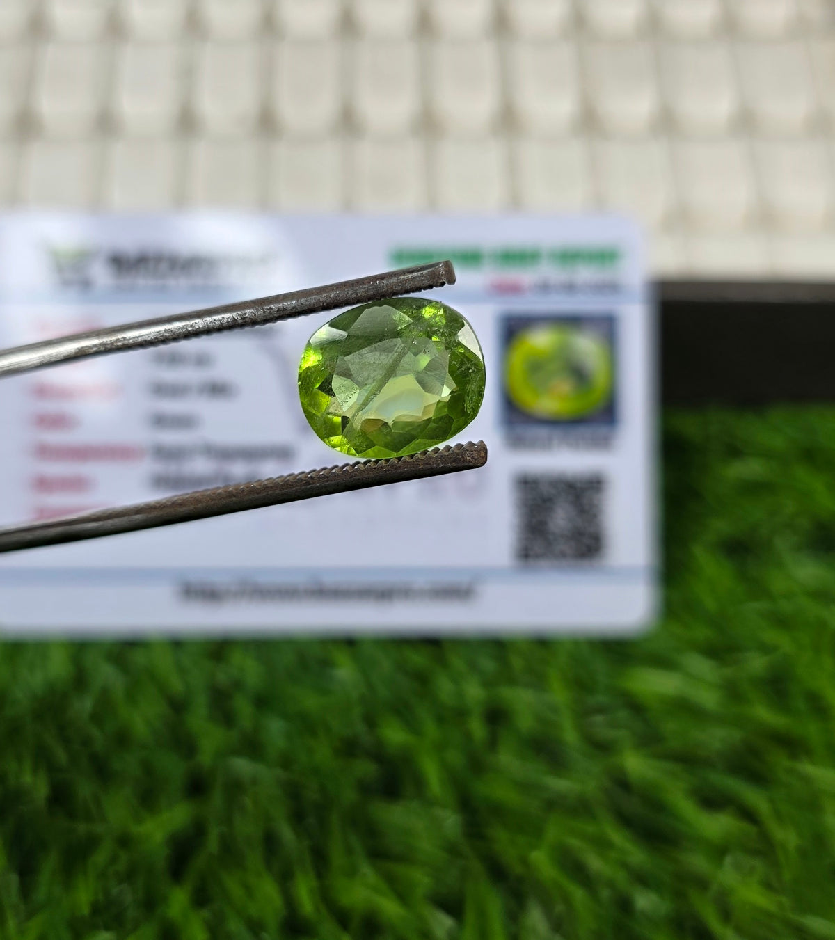 Premium Quality Peridot Stone With Lab Certificate