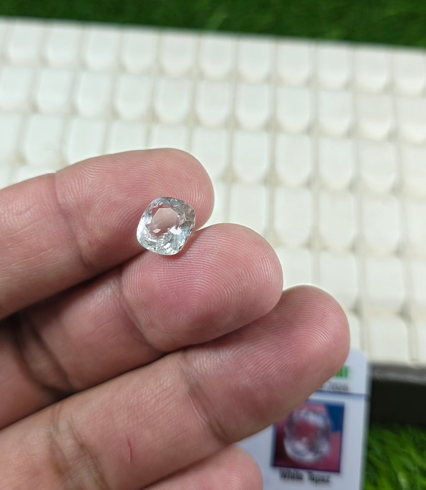 Premium Quality White Pukhraj Stone With Lab Certificate