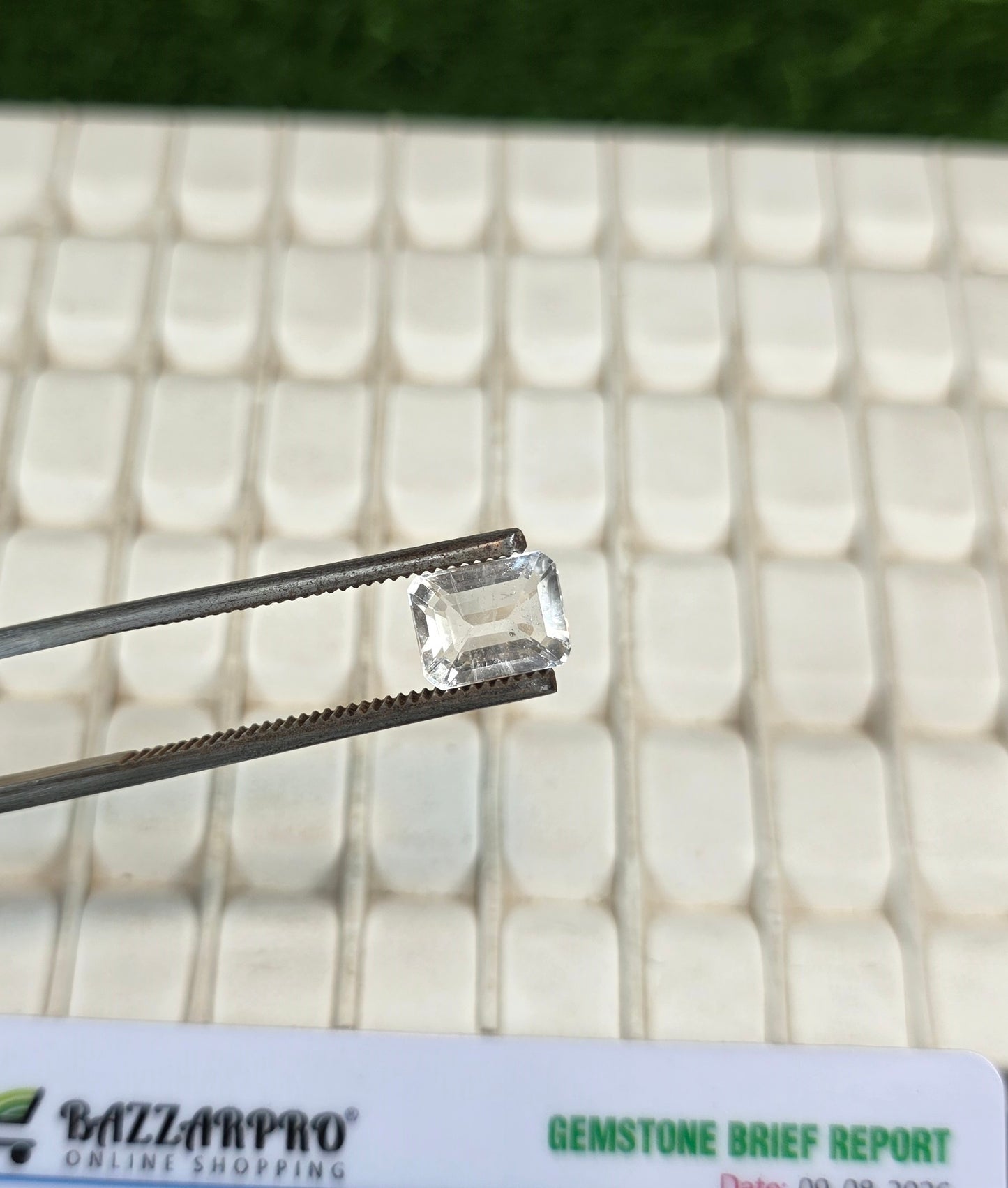 Premium Quality White Pukhraj Stone With Lab Certificate