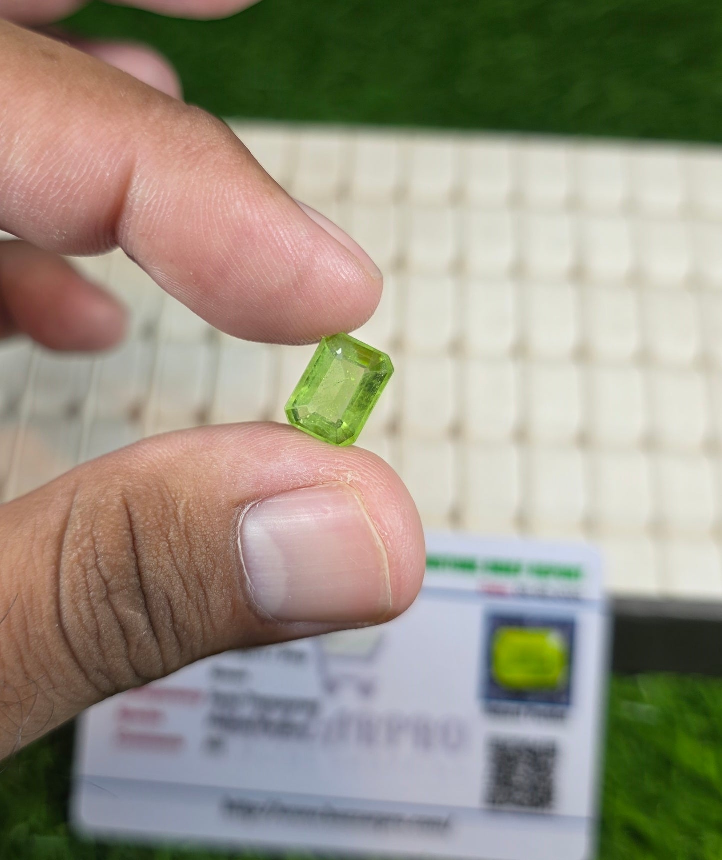 Premium Quality Peridot Stone With Lab Certificate