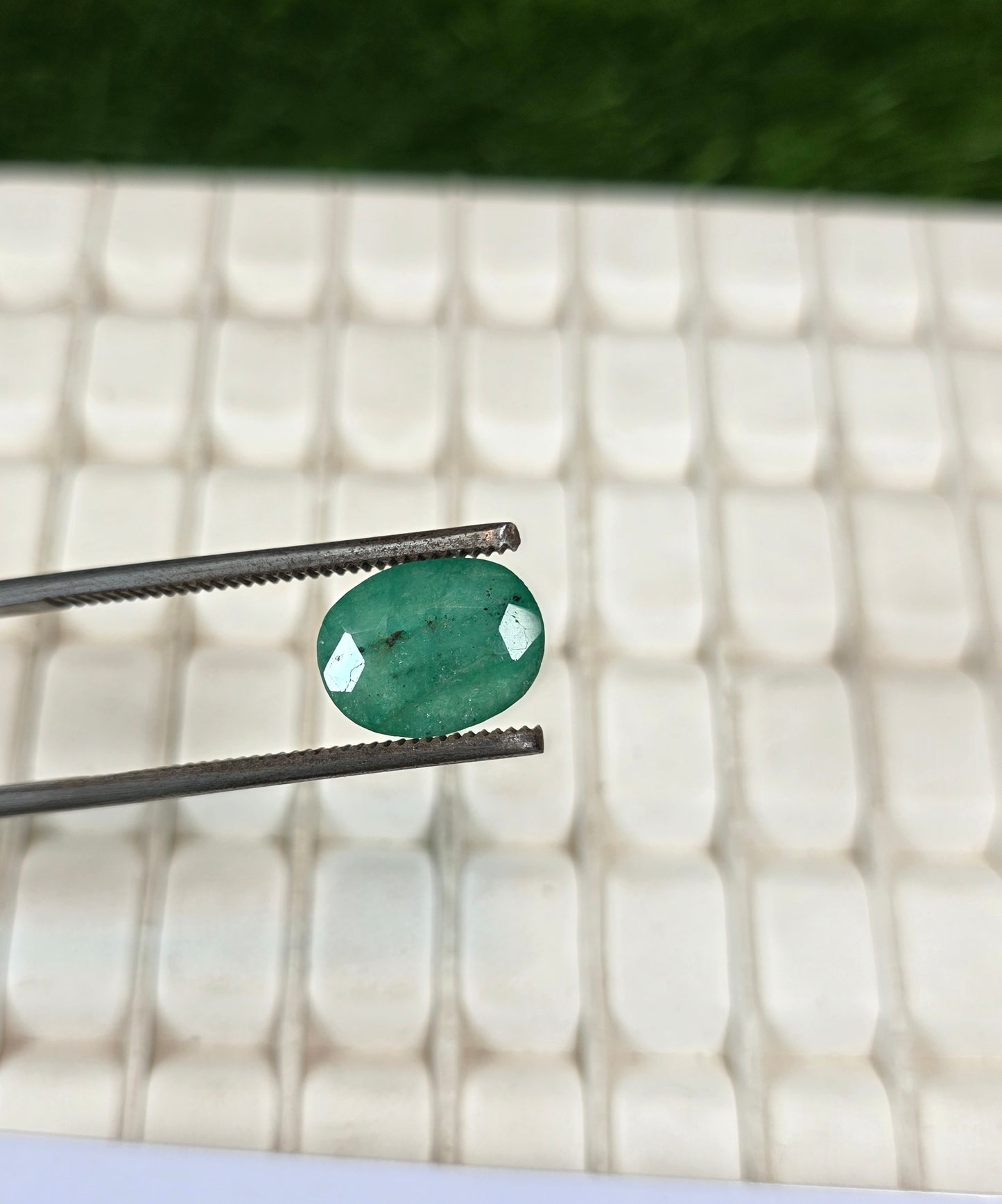 Premium Quality Zamurd Stone With Lab Certificate