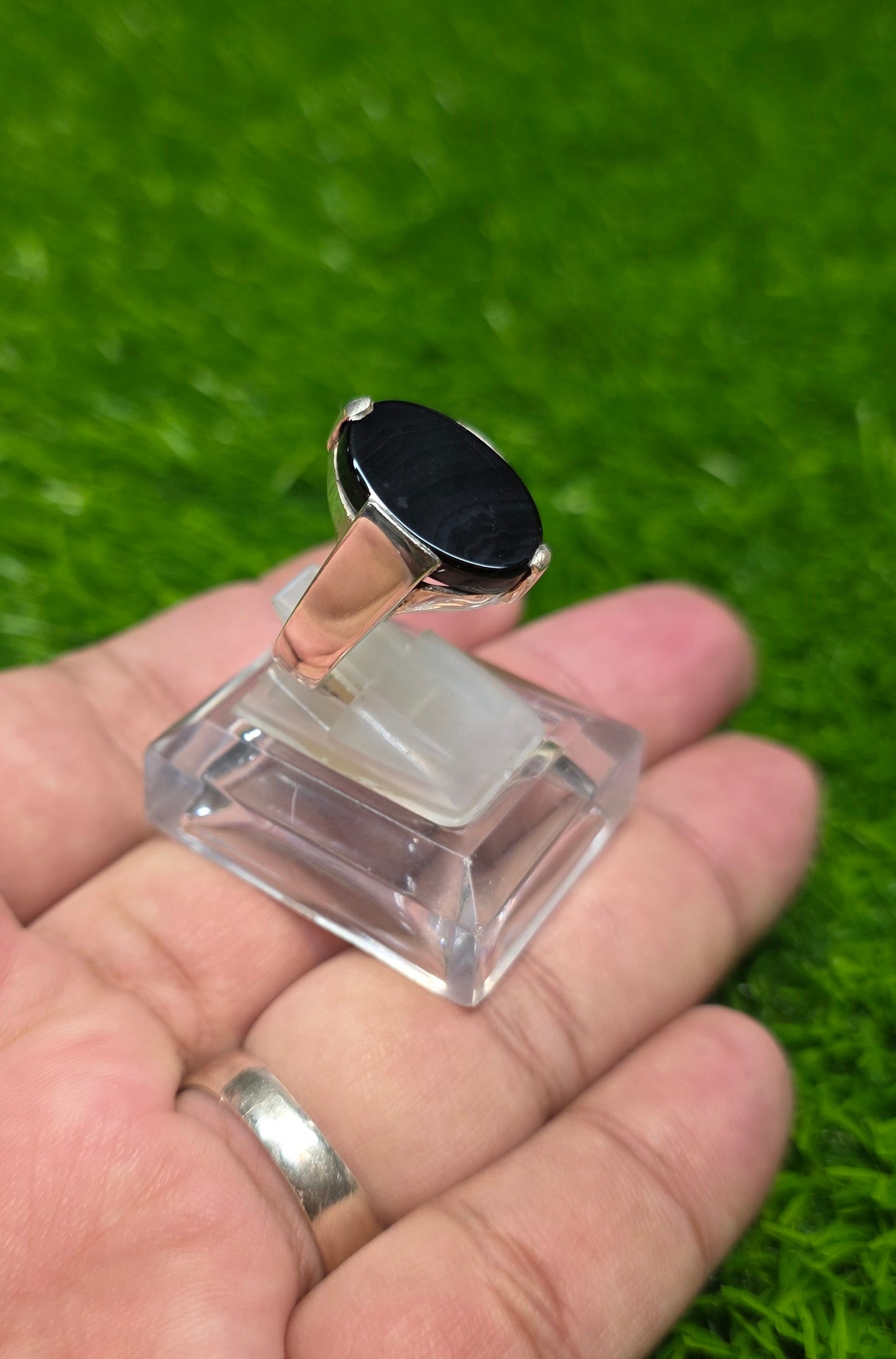 Premium Quality Black Aqeeq Ring