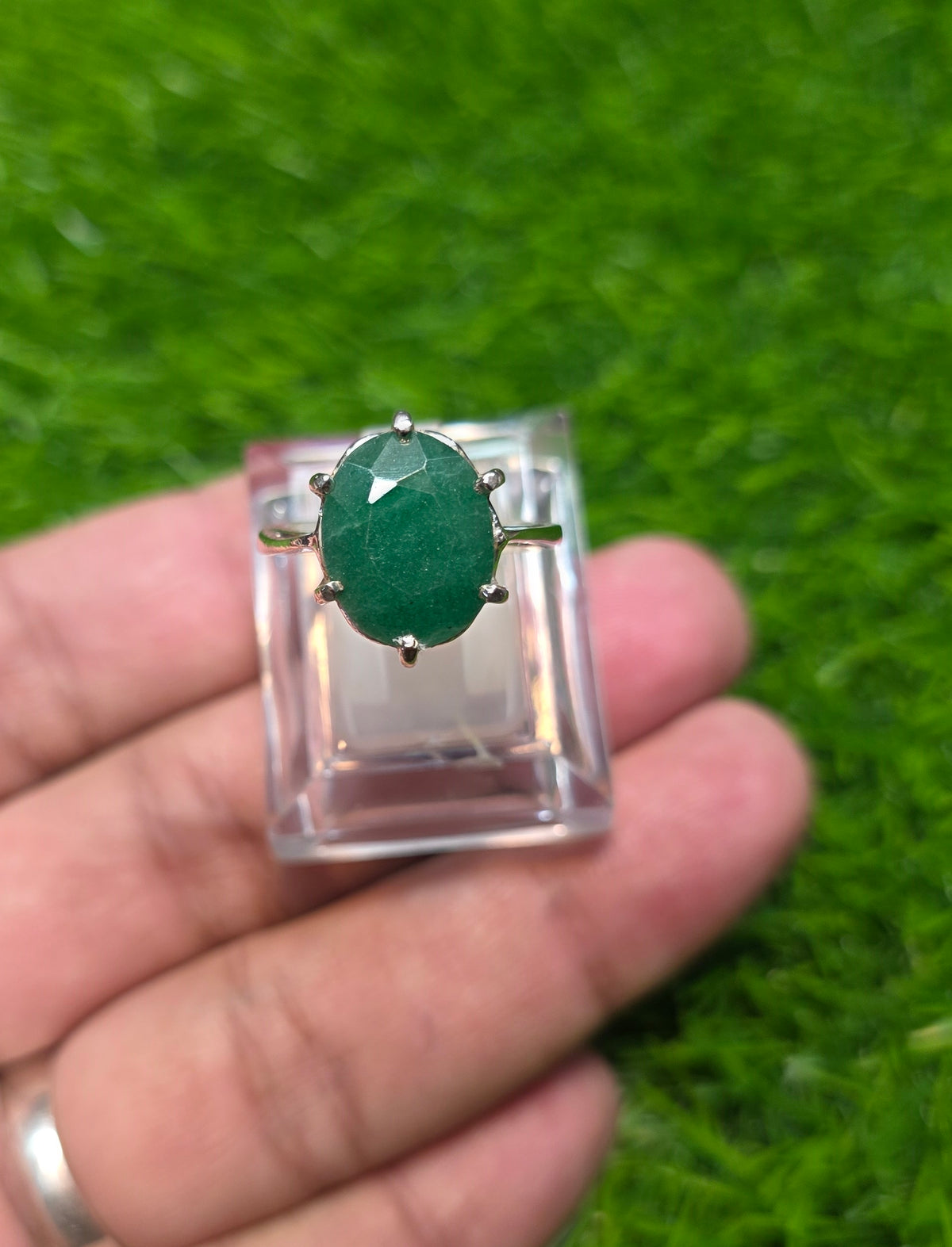 Premium Quality Zamurd Ring