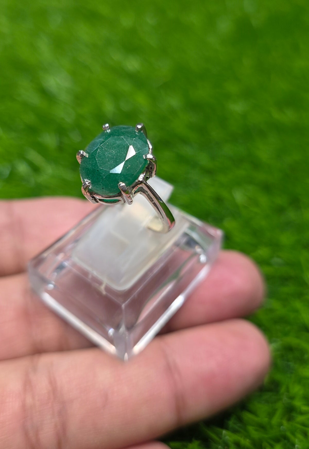 Premium Quality Zamurd Ring