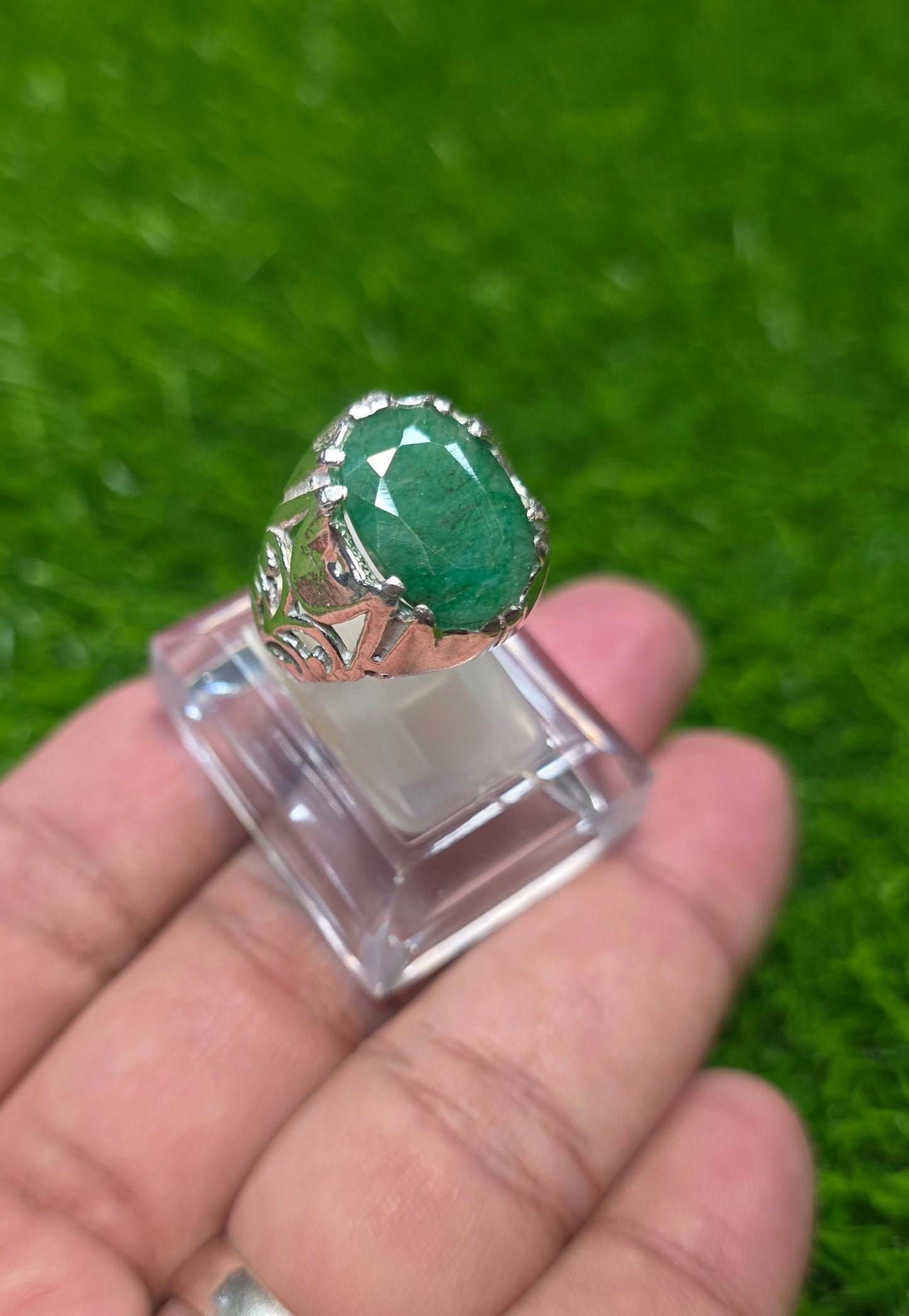 Premium Quality Zamurd Ring
