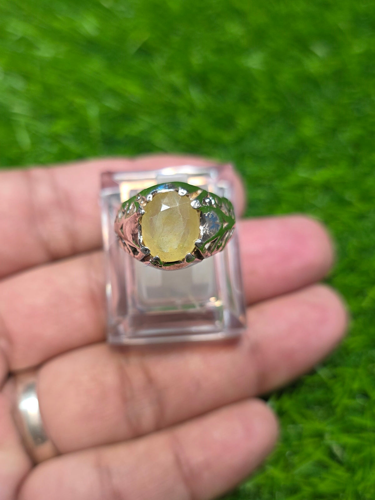 Premium Quality Pukhraj Ring