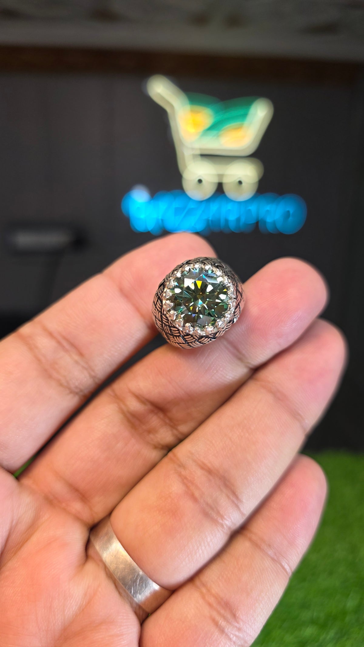 Supreme Quality Moissanite Diamond Ring