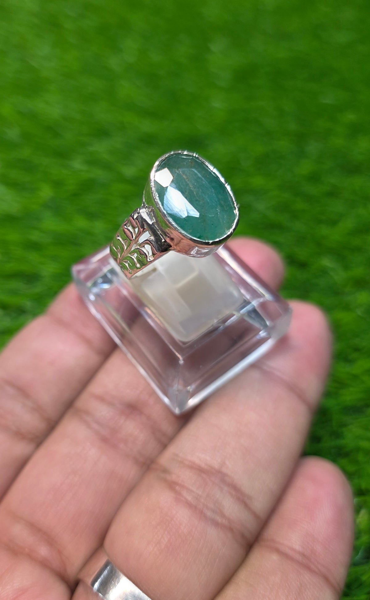 Premium Quality Zamurd Ring