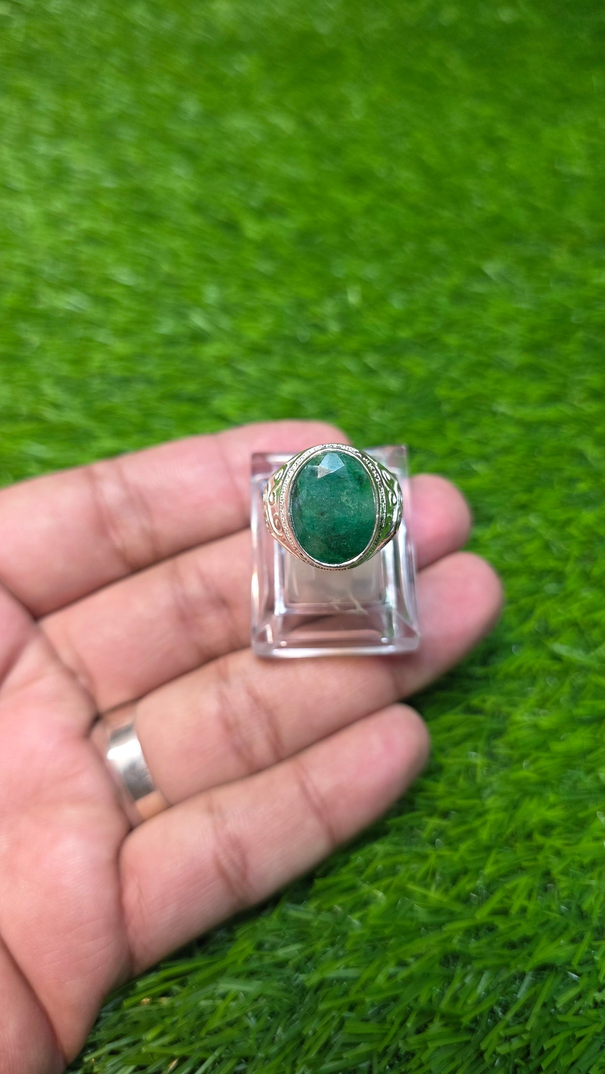 Premium Quality Zamurd Ring