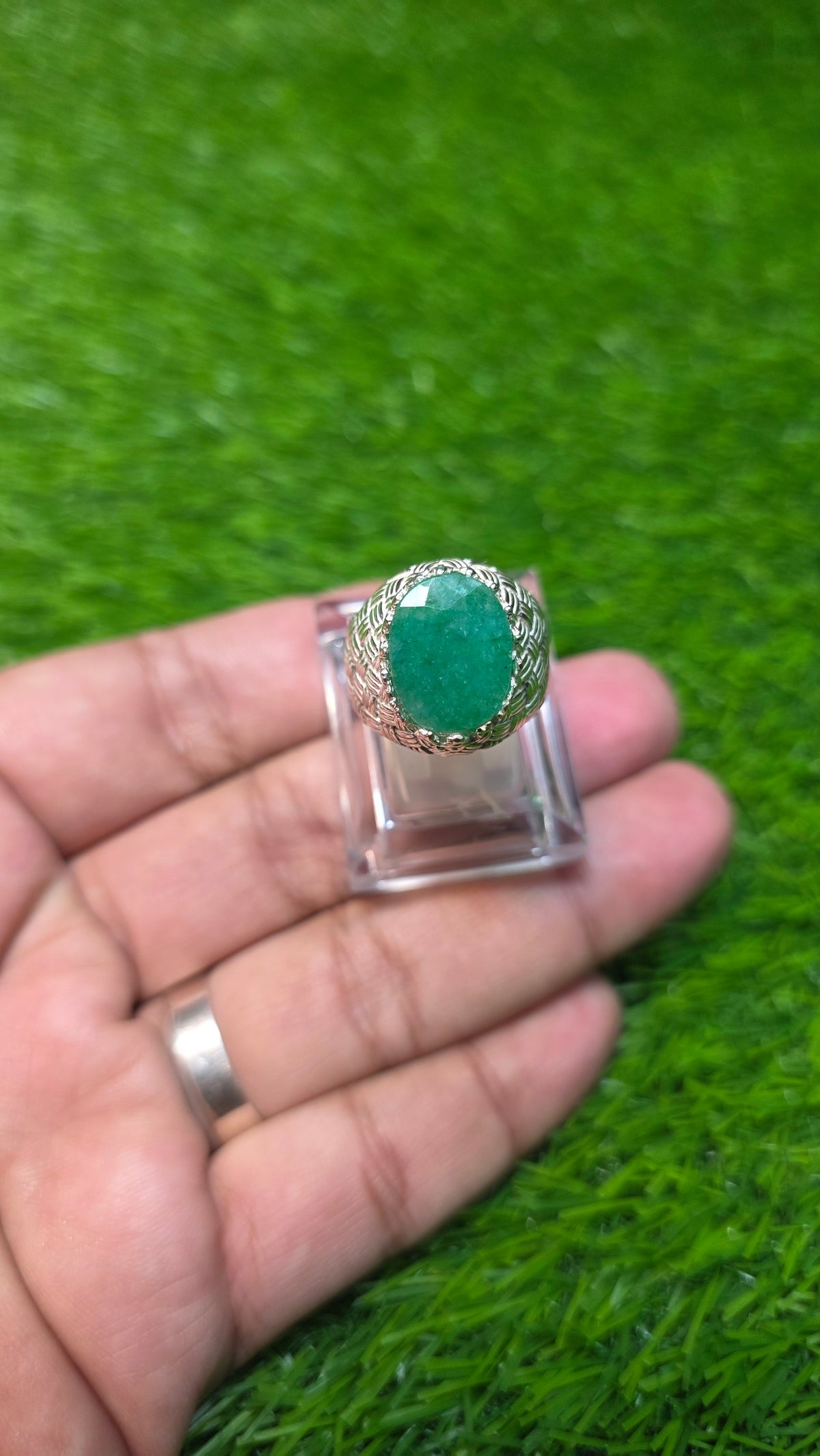 Premium Quality Zamurd Ring