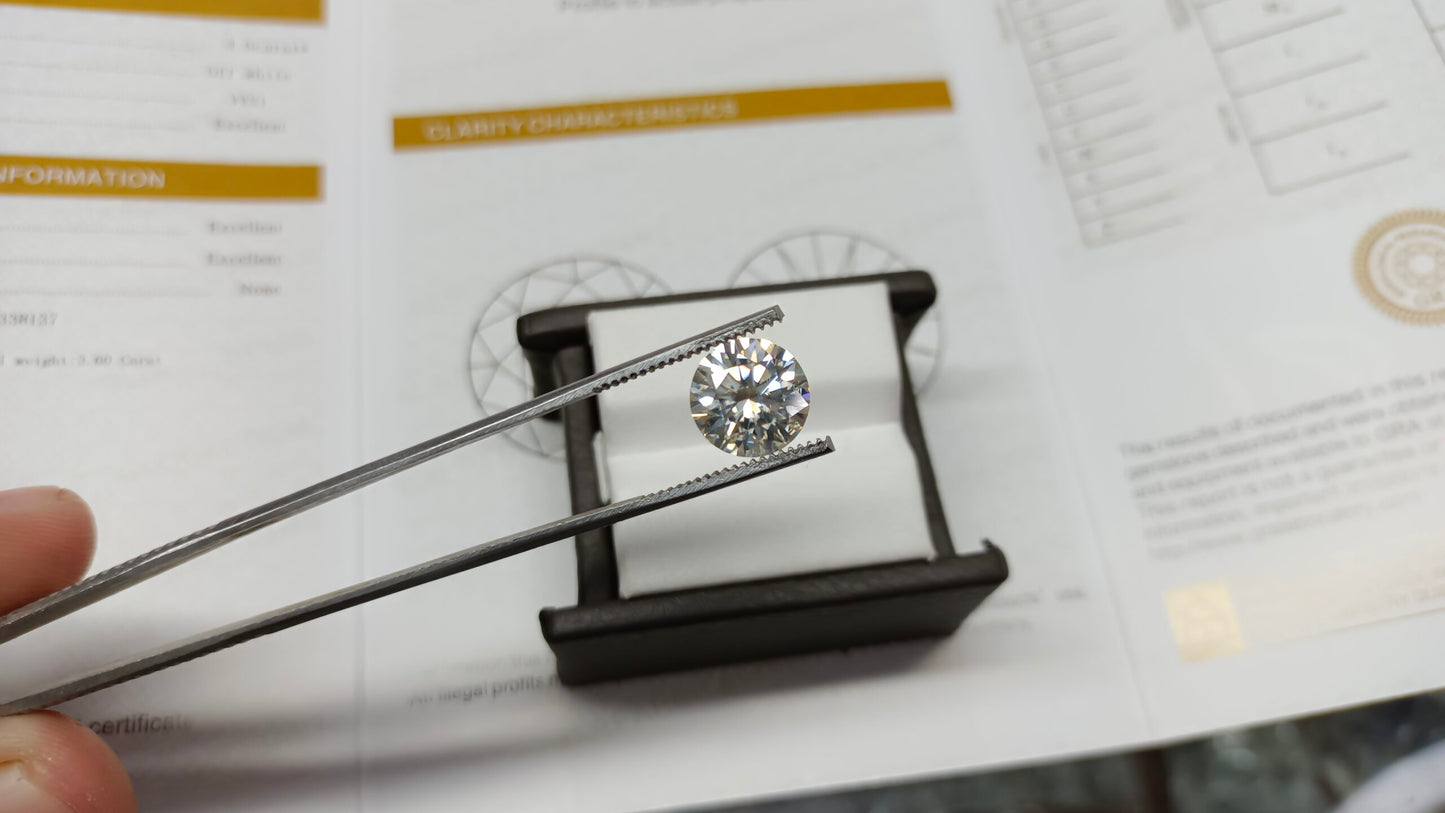 Moissanite 4 Carat D With GRA Certificate