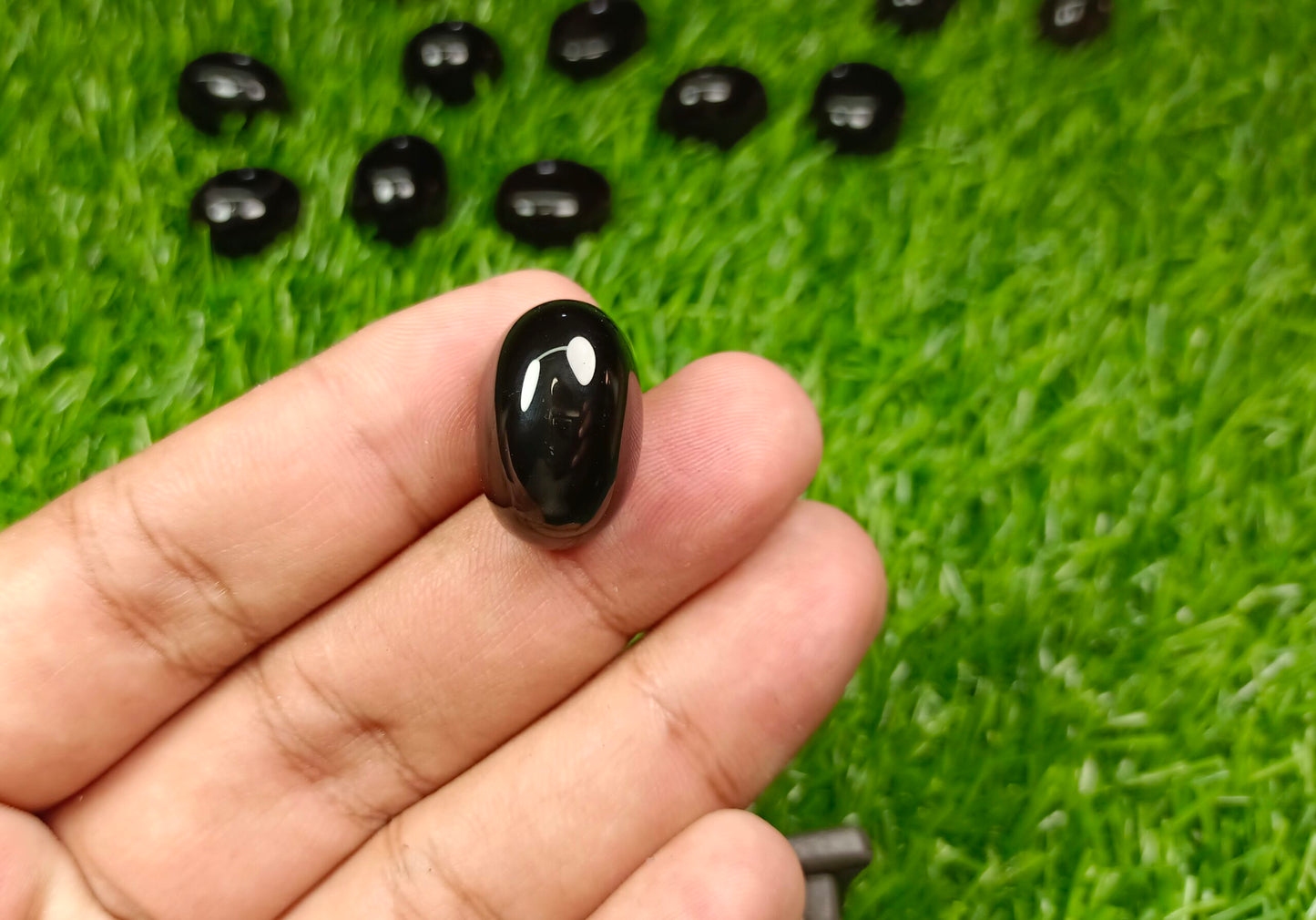 Black Aqeeq stone