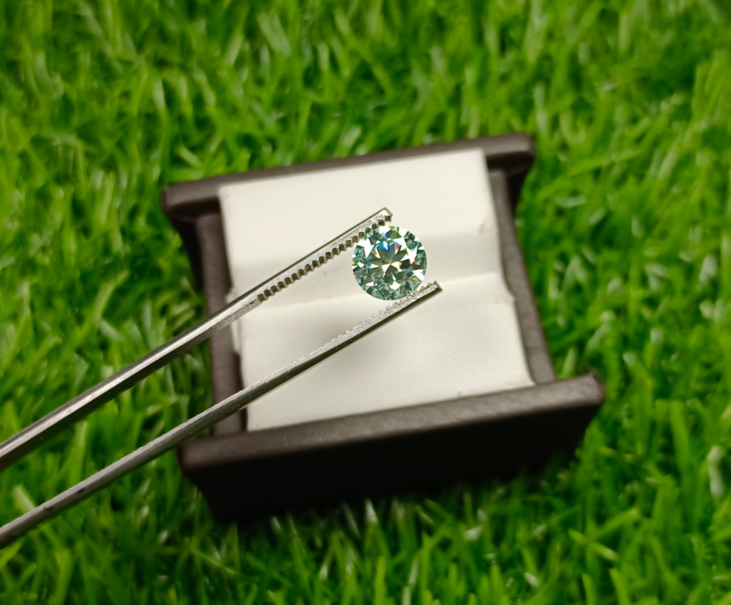 Moissanite Diamond 2 Cts (Aqua)