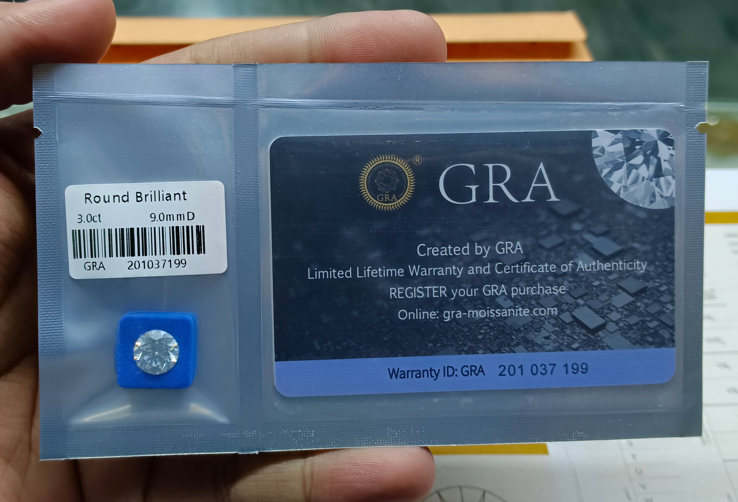 Moissanite Diamond 3 CRT (GRA Certified)