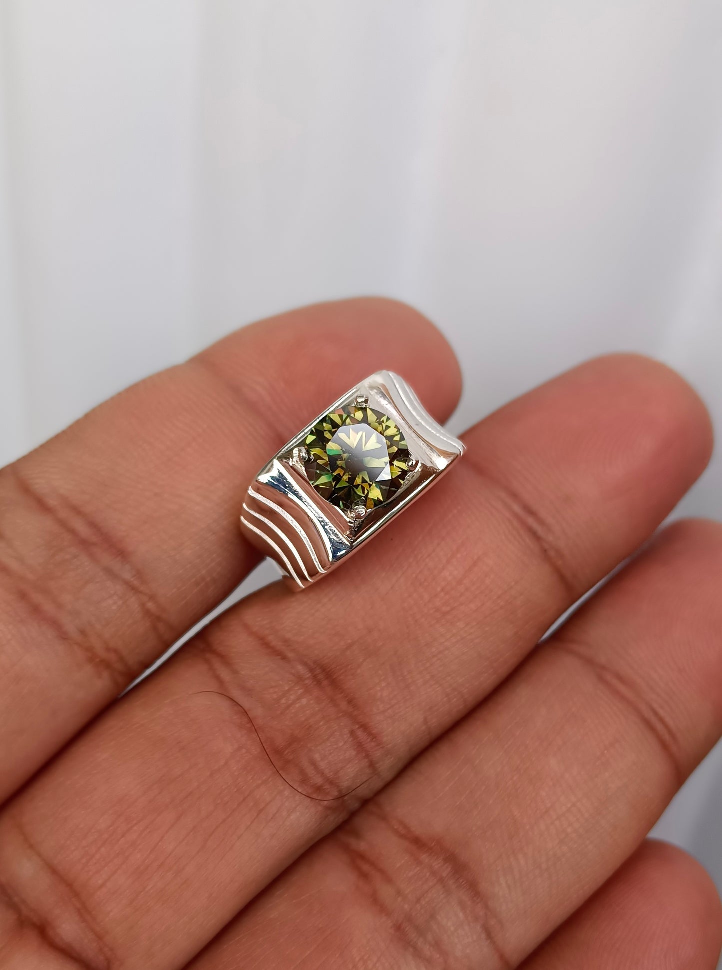 2.80 CRT Moissanite diamond ring pure silver