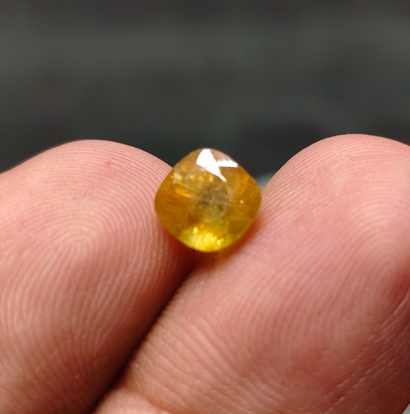 Natural Yellow Sapphire (Pukhraj)