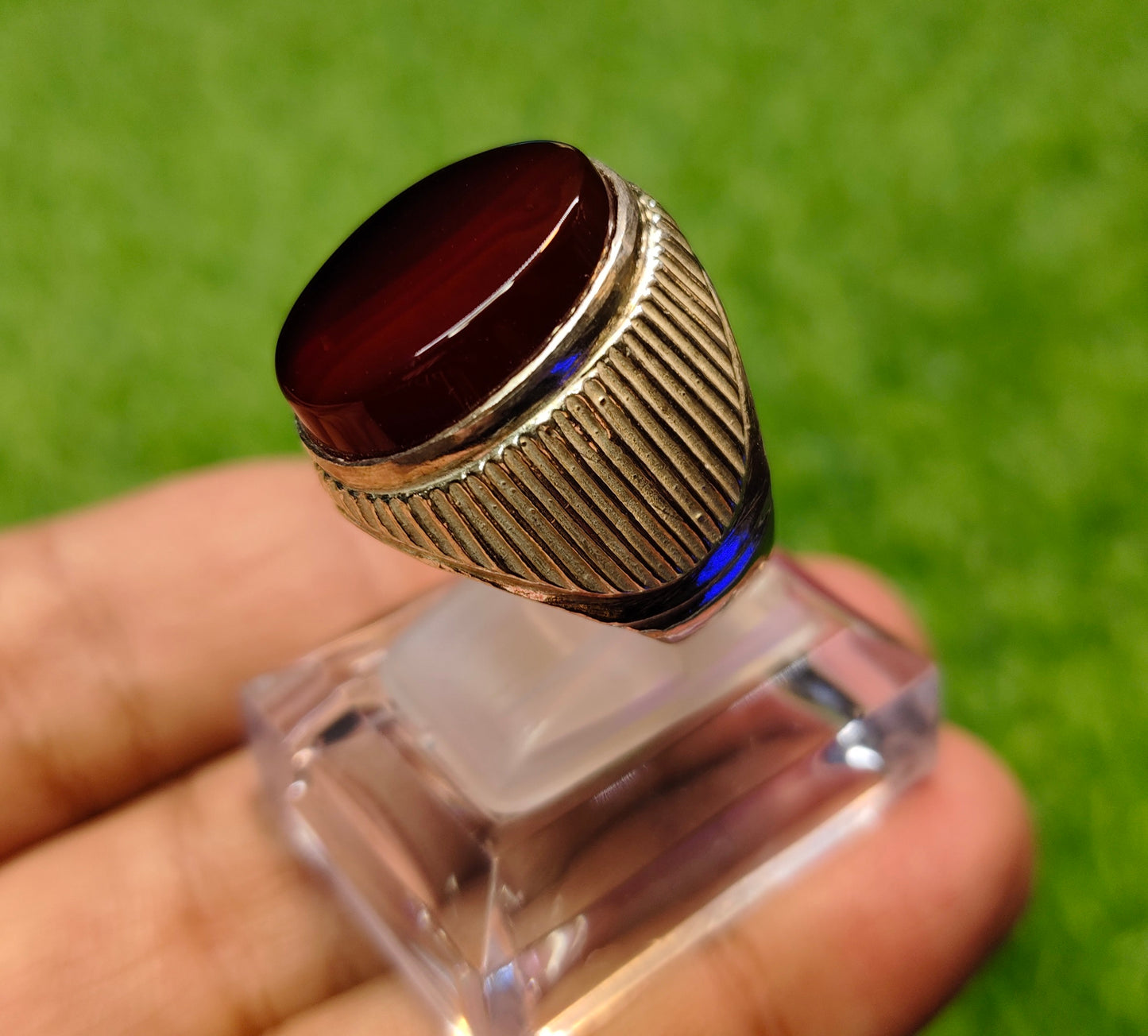 Natural Red Yamni Aqeeq Ring