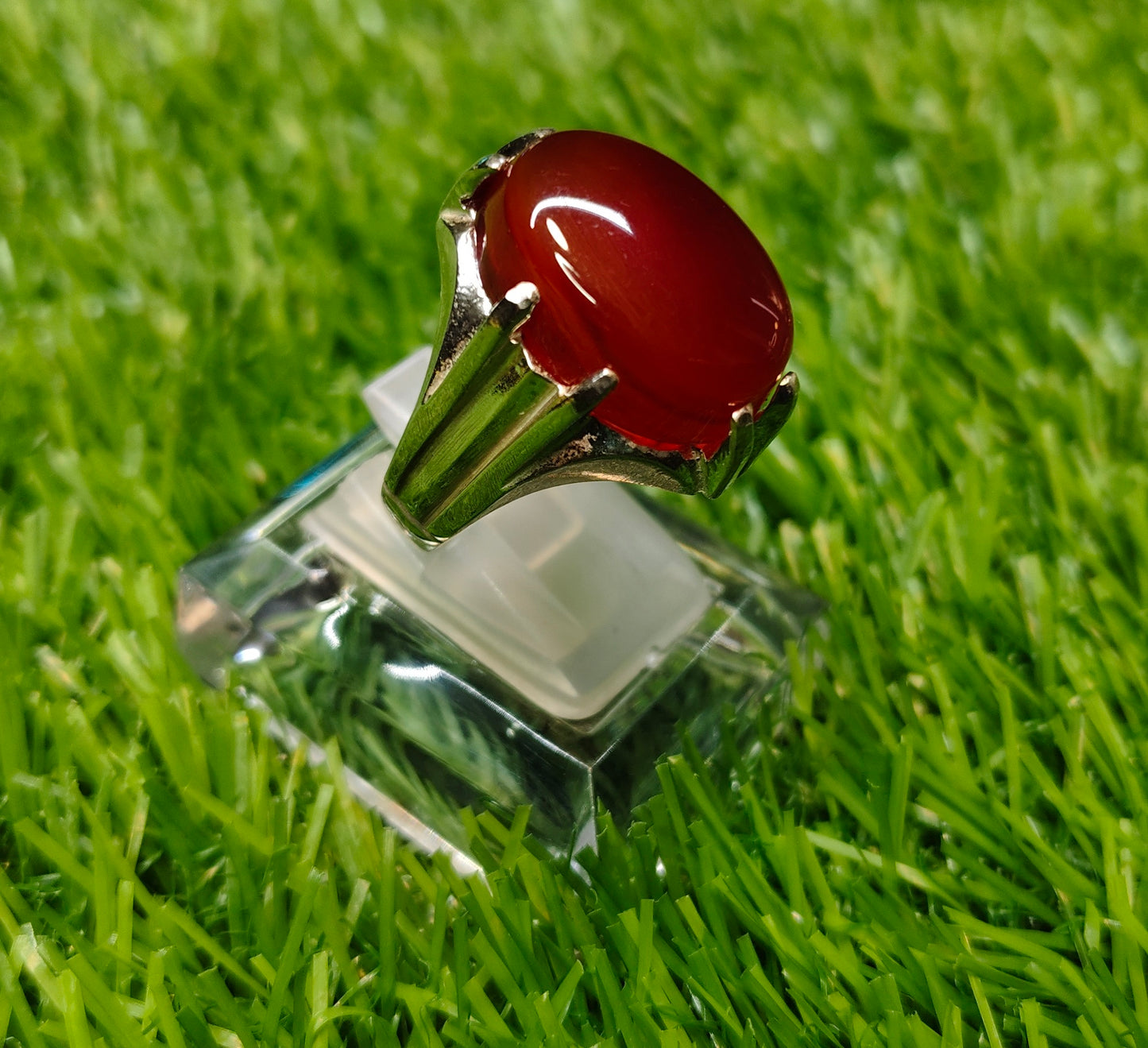 Natural Red Yamni Aqeeq Ring