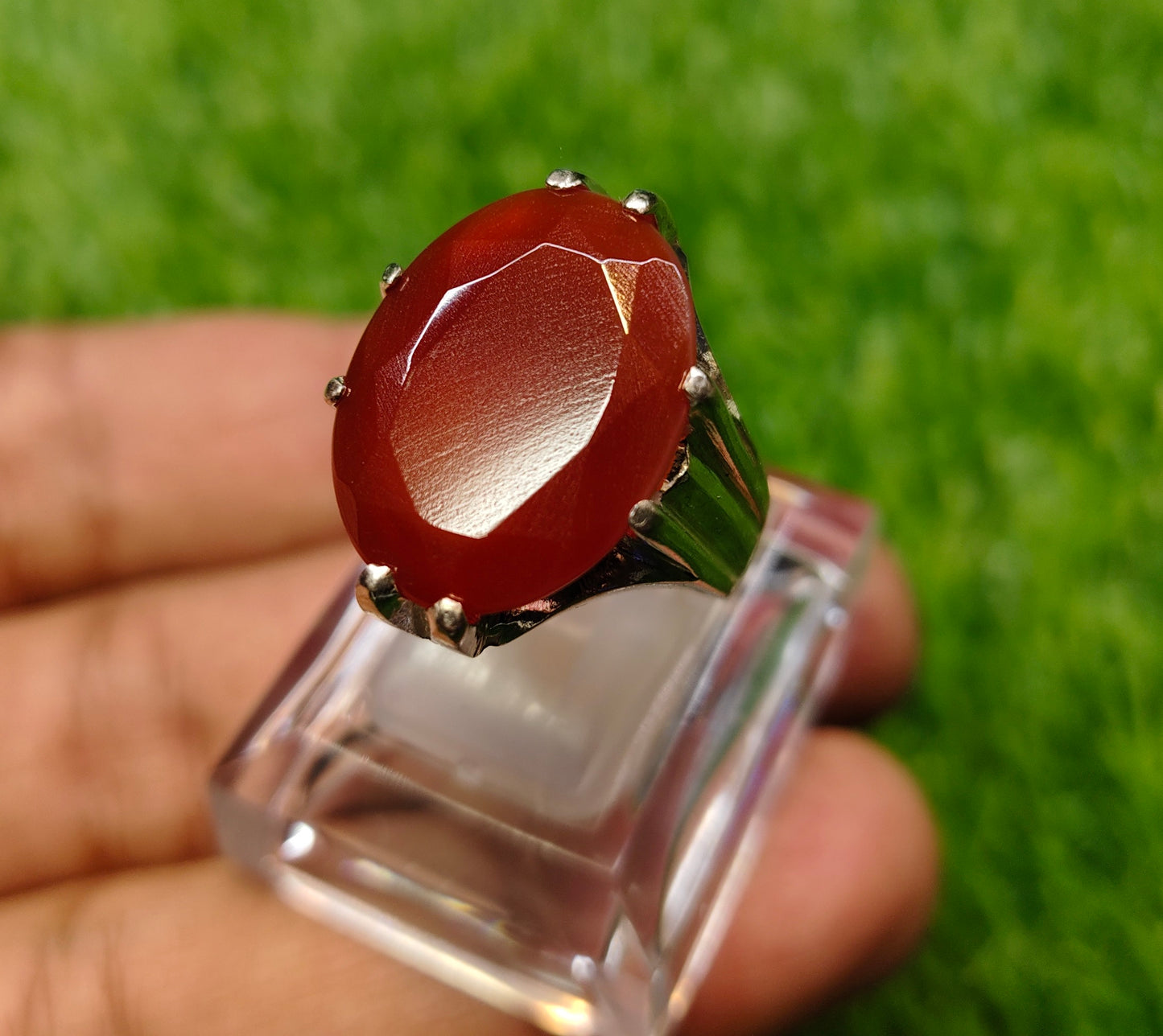 Natural Red Yamni Aqeeq Ring