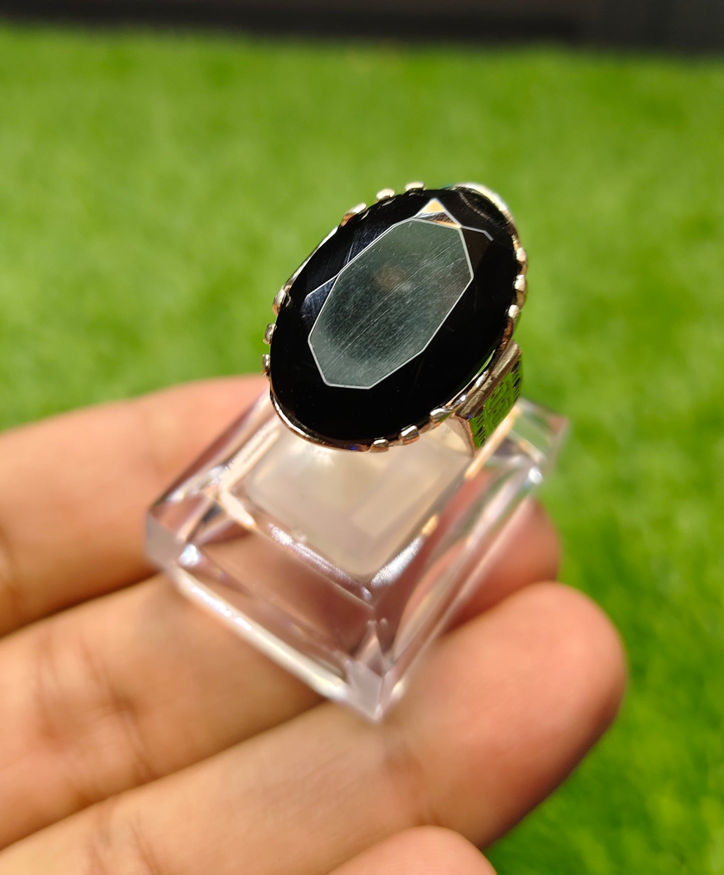 Natural Black Aqeeq Ring