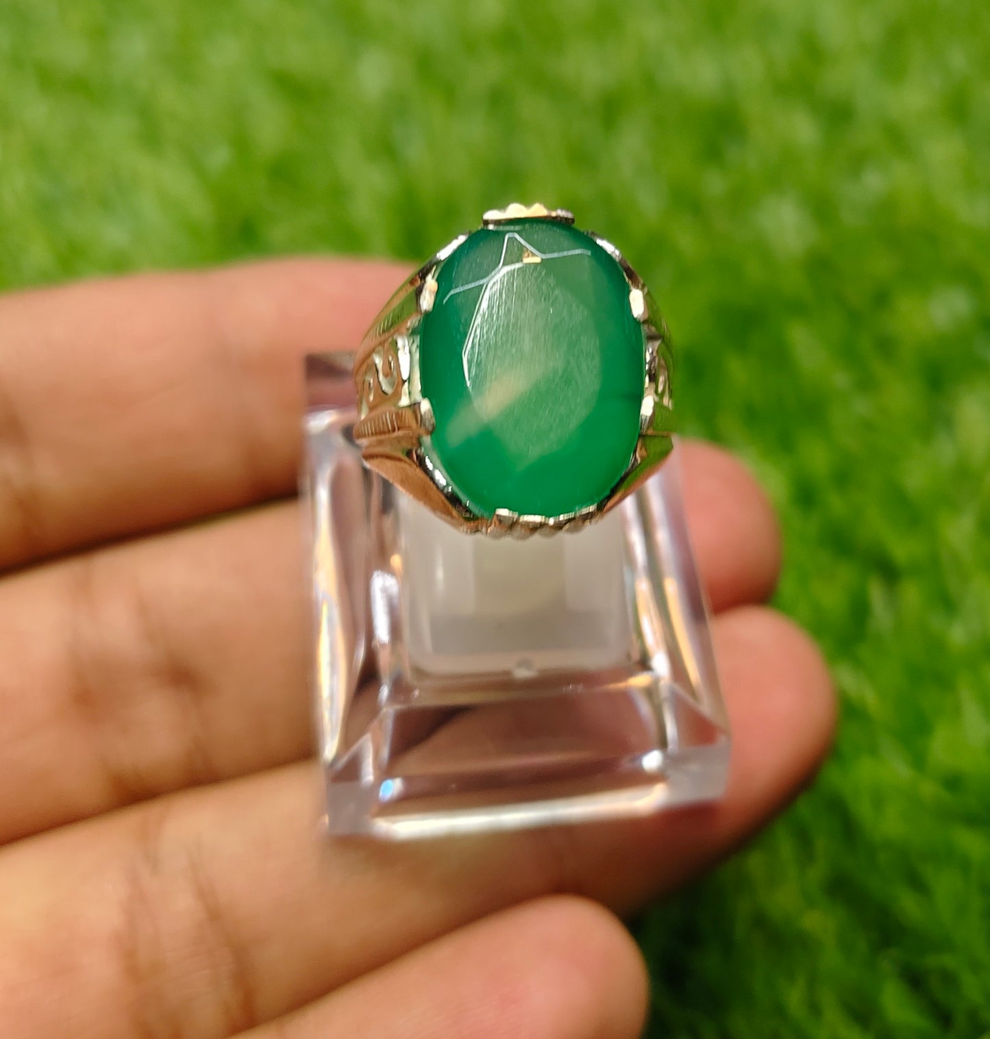 Natural Sabaz Sulamani Aqeeq Ring