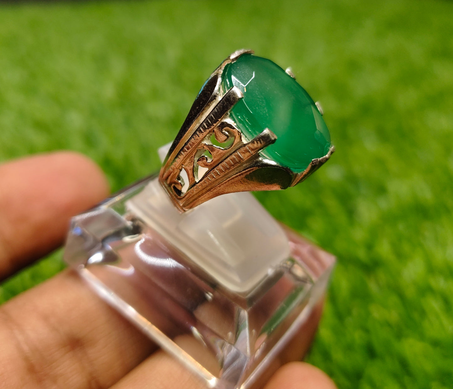 Natural Sabaz Sulamani Aqeeq Ring