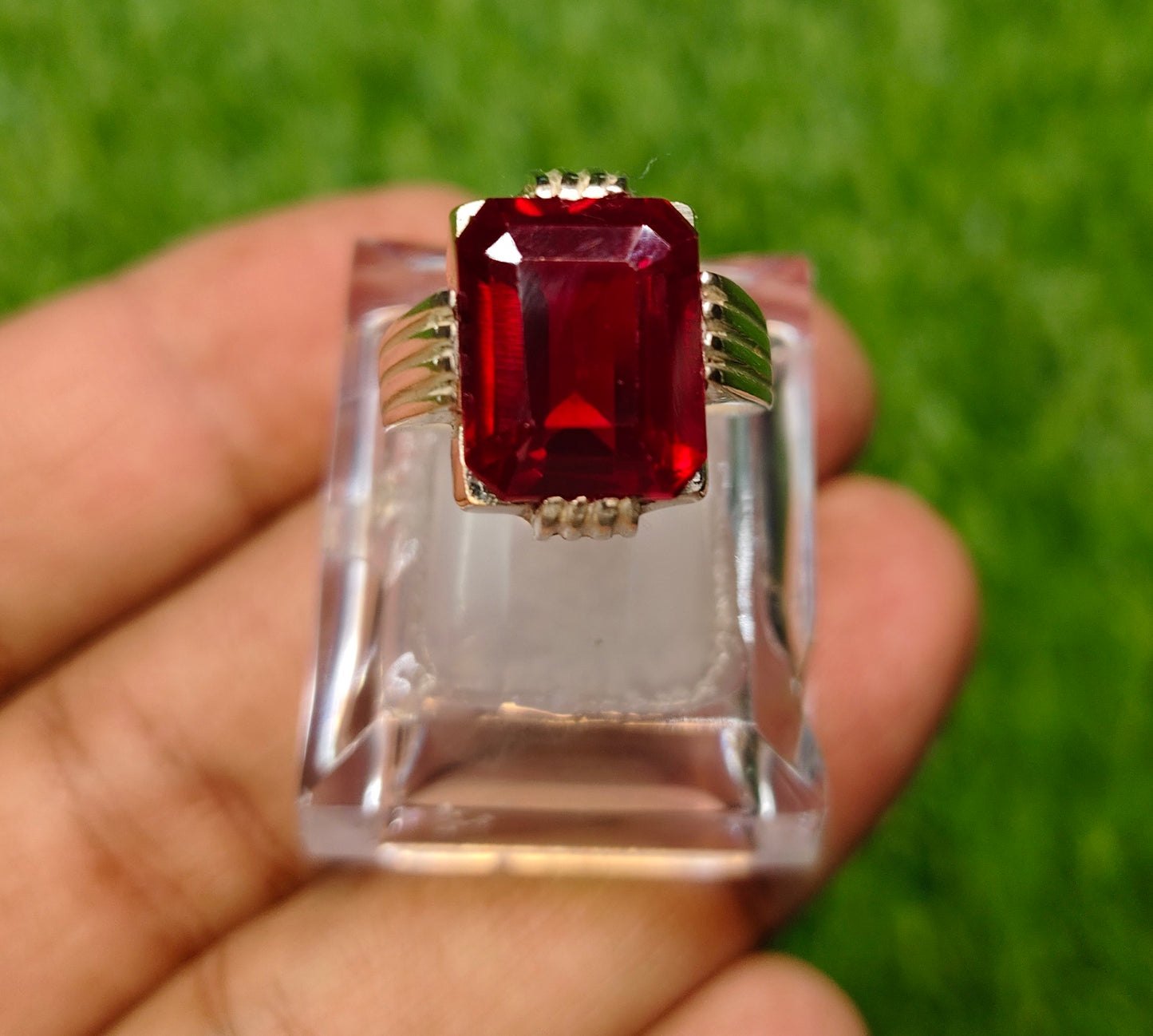 Natural Yaqoot Ring