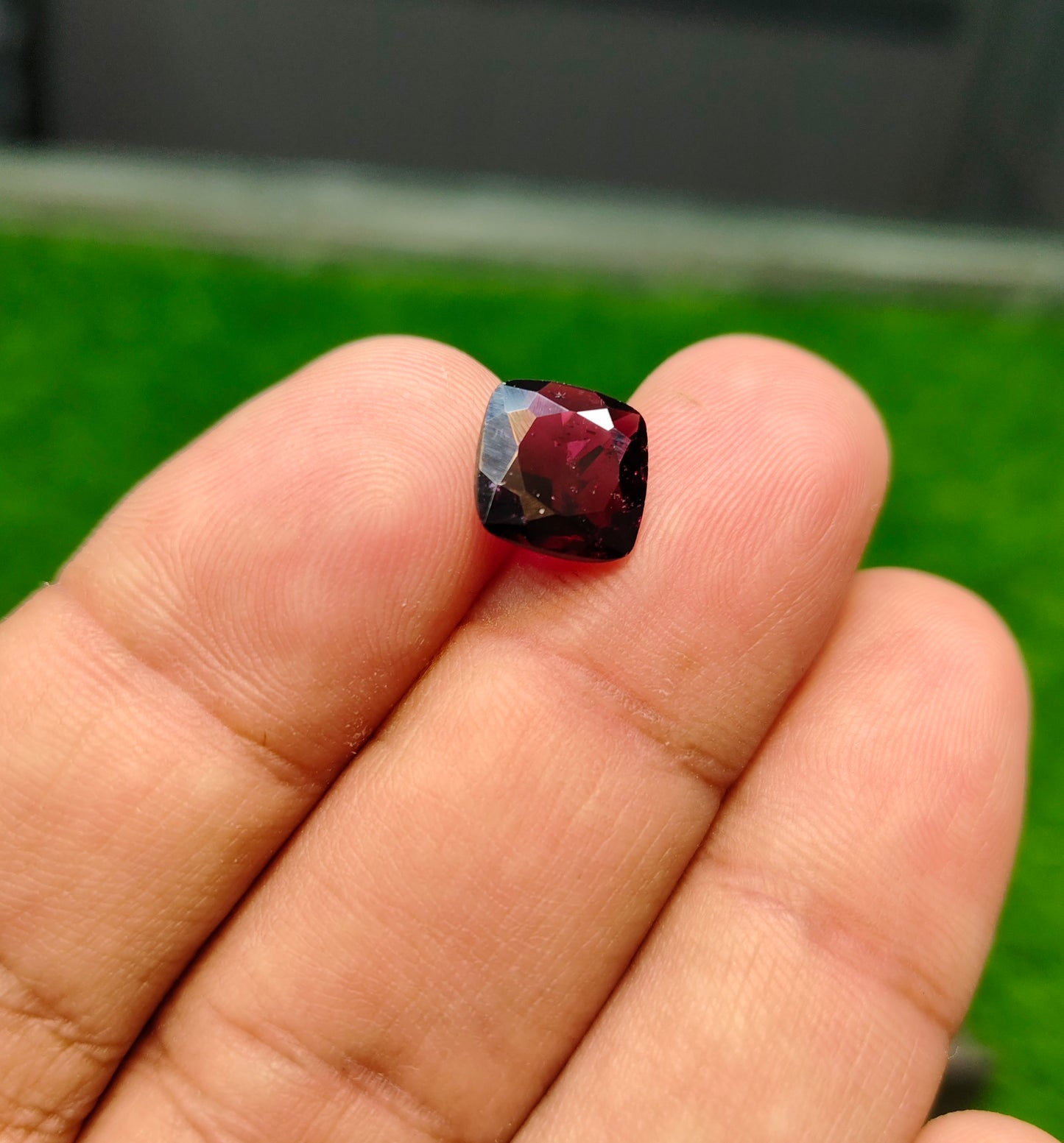 Natural Garnet (Yaqoot)