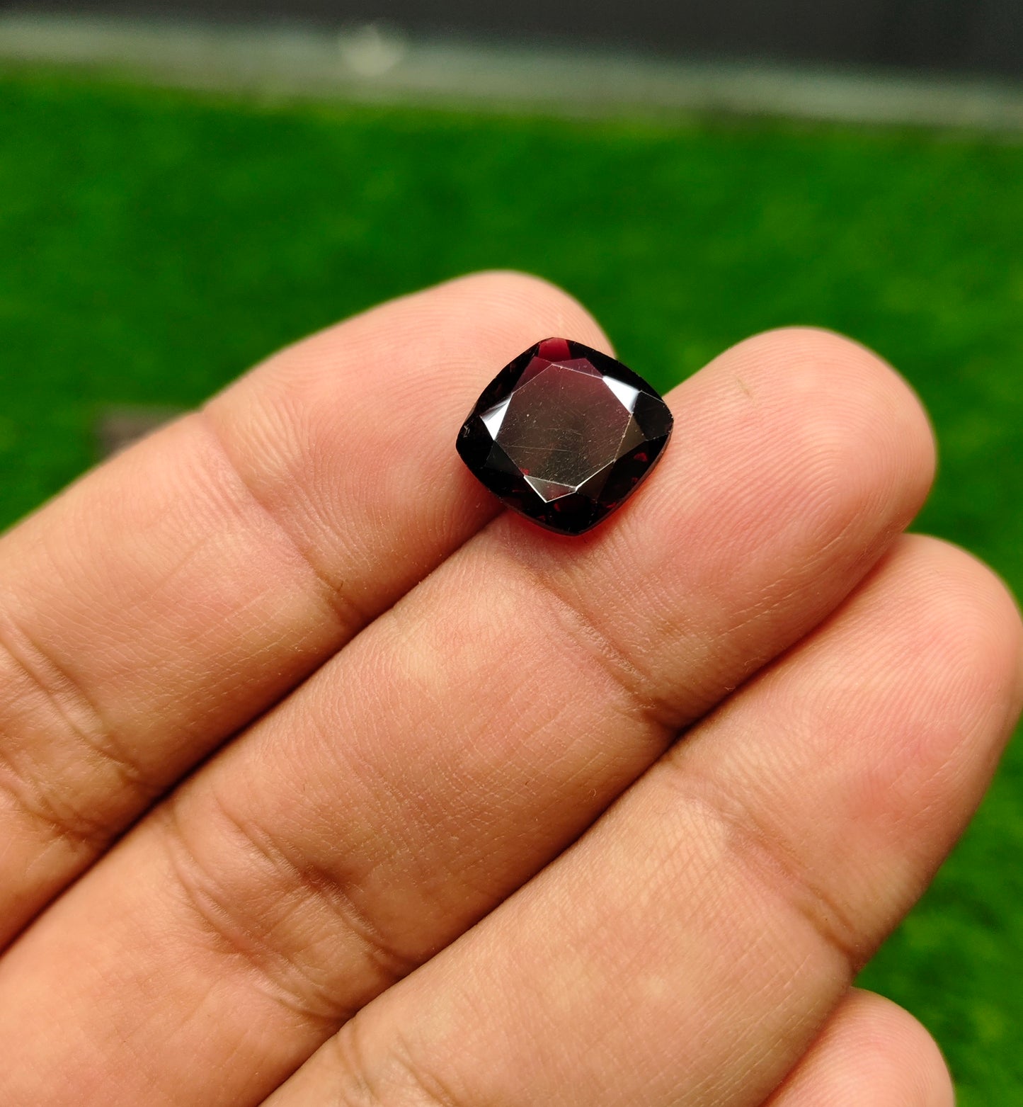 Natural Garnet (Yaqoot)