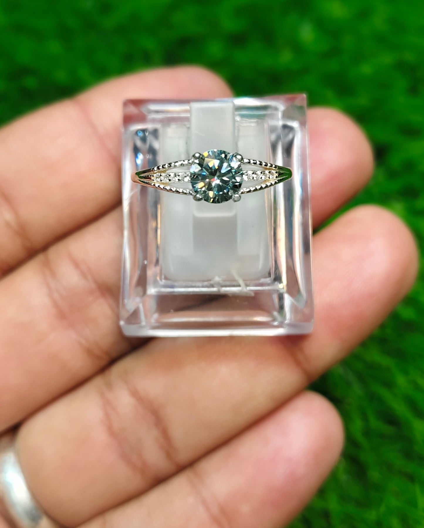 Natural Moissanite Diamond Ring