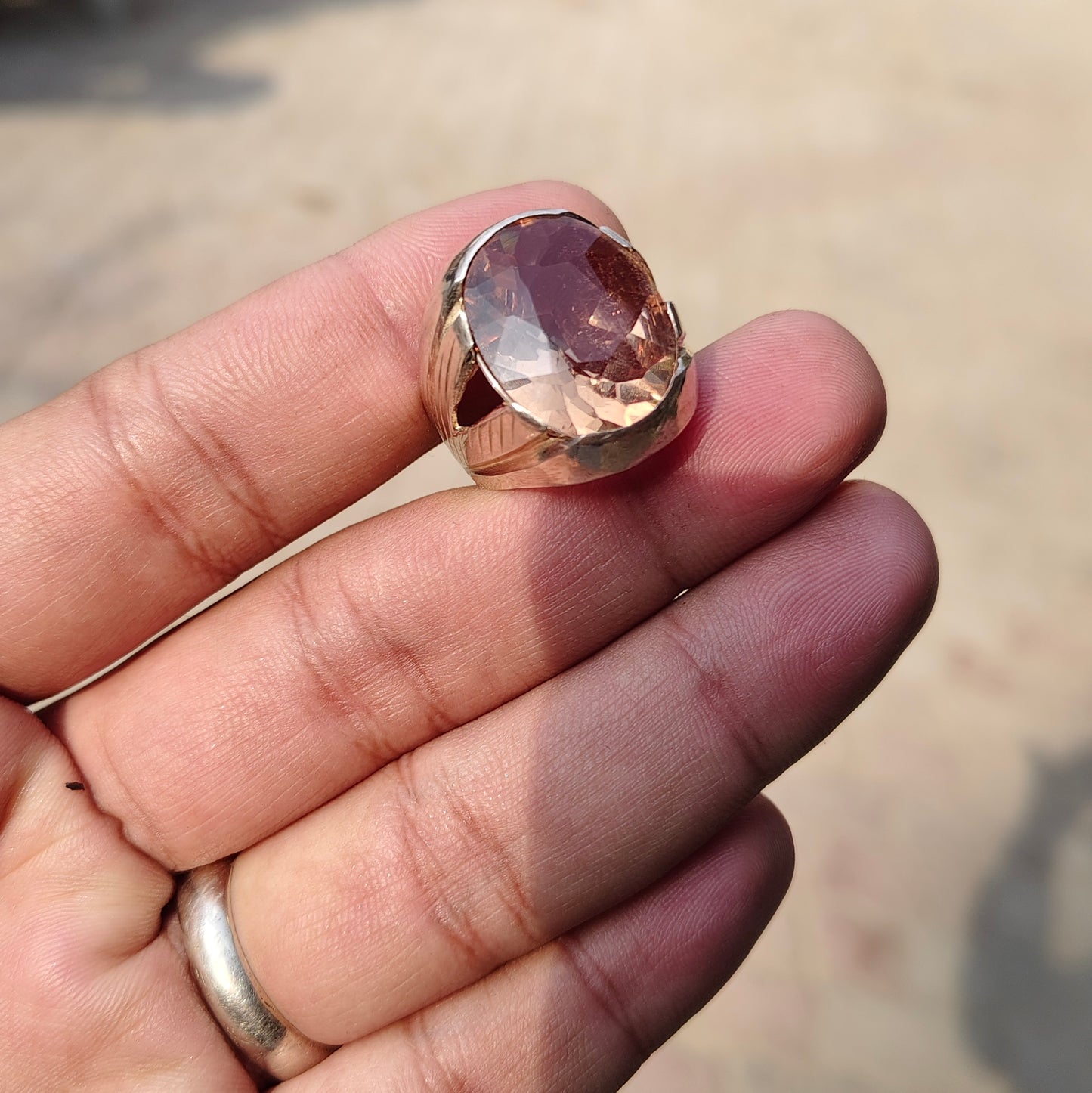 Color Changing Stone Ring