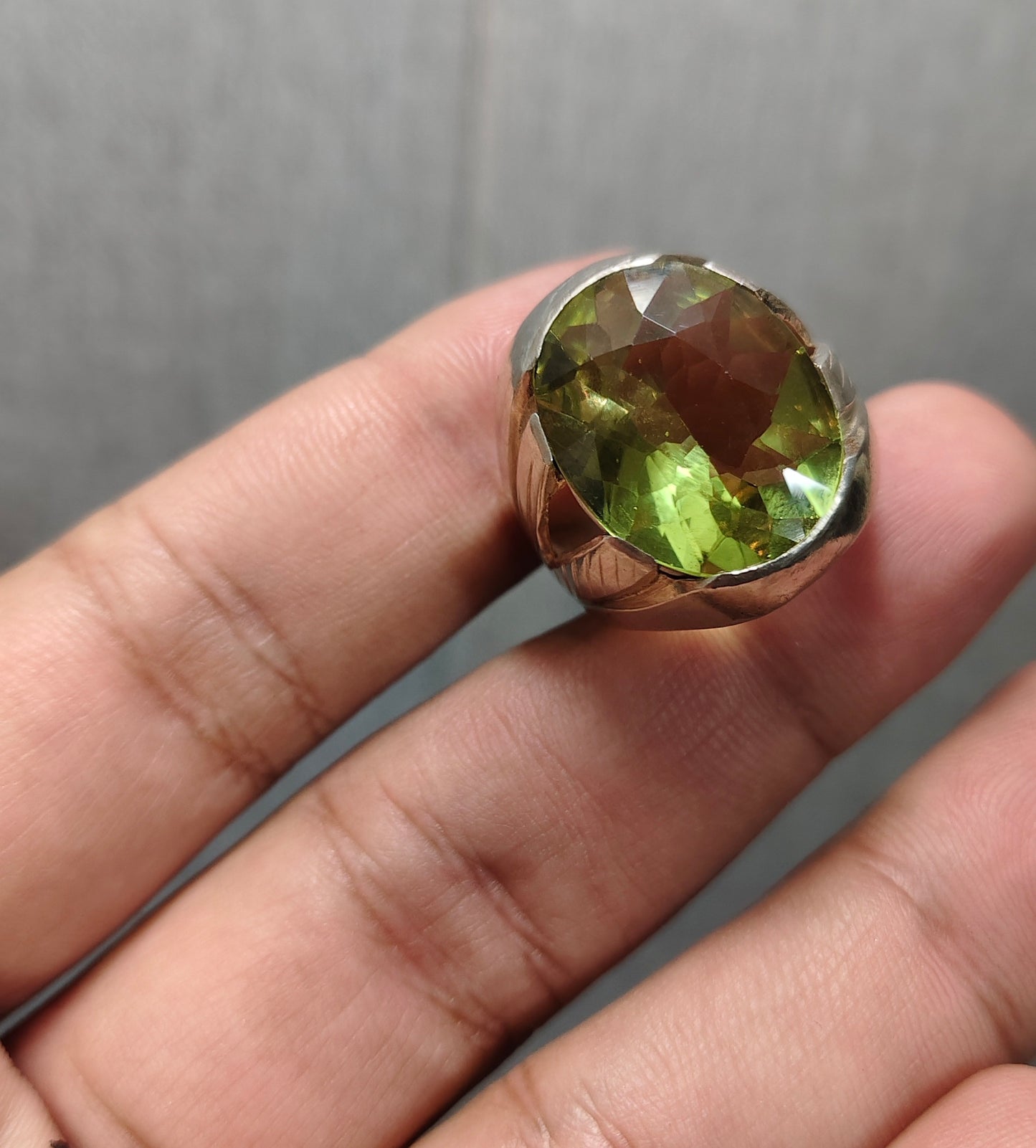 Color Changing Stone Ring